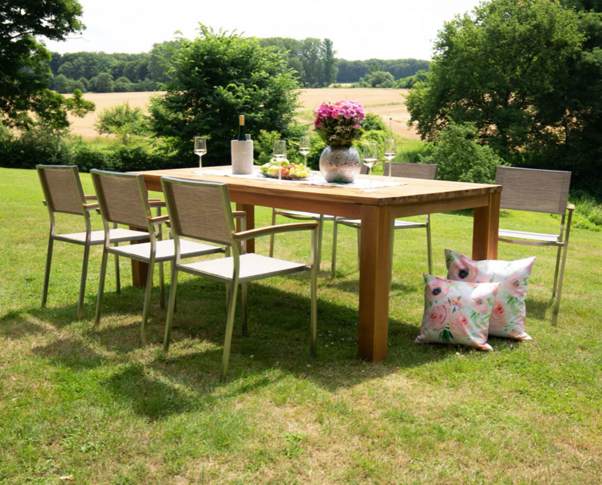 acamp Garten-Essgruppe Stapelsessel Set 7-teilig, Gartentisch Akazienholz 180x90 cm, (Spar-Set, 7-tlg., Gartenmöbel Set), wetterfest, stapelbar, Akazienholz, FSC-zertifiziert, Vintage-Look