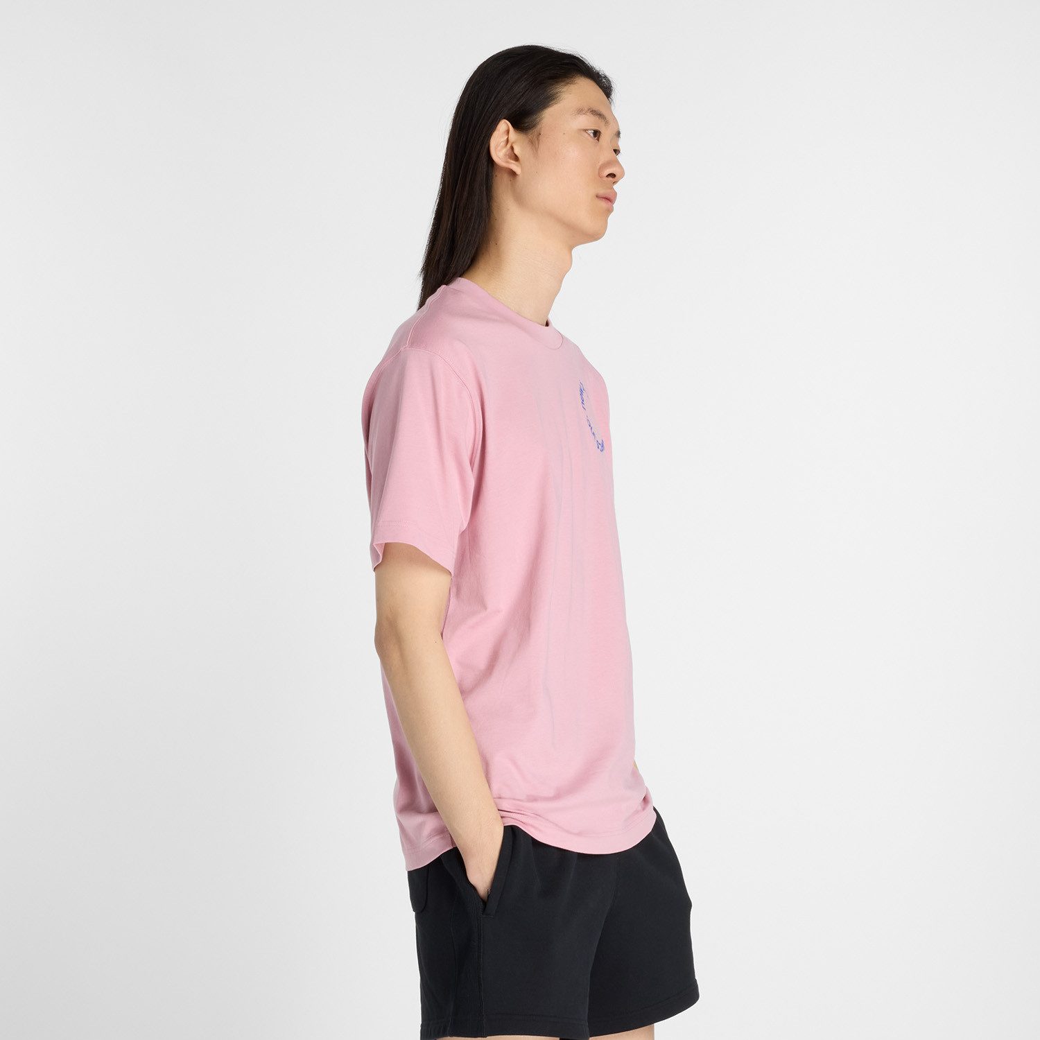 New Balance T-Shirt Circularogo mit markantem Print, Kurzarm-Design, aus Baumwolle, gerader Abschluss