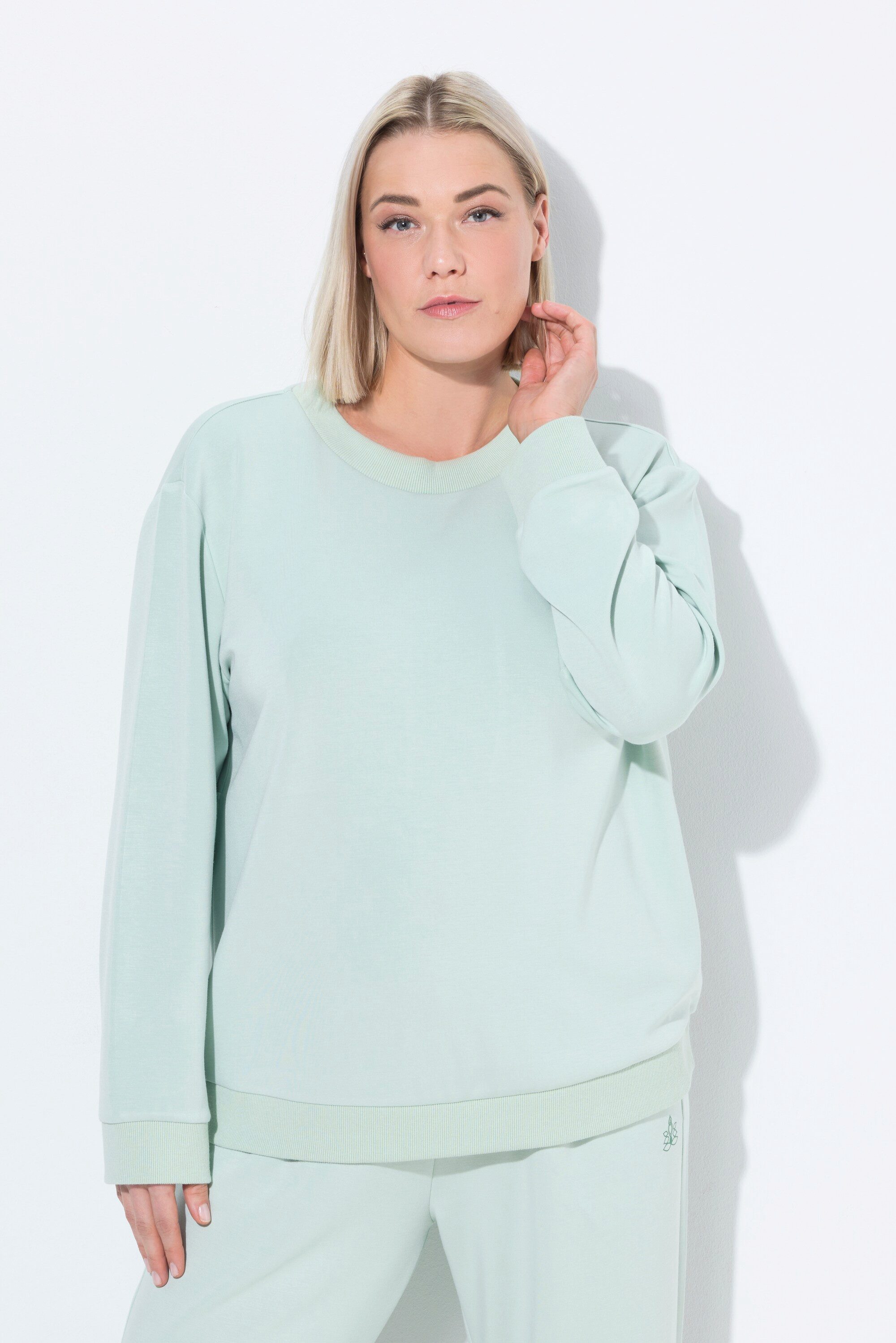 Sweatshirt Yoga-Sweater Boxy Cut-Out Stehkragen Langarm