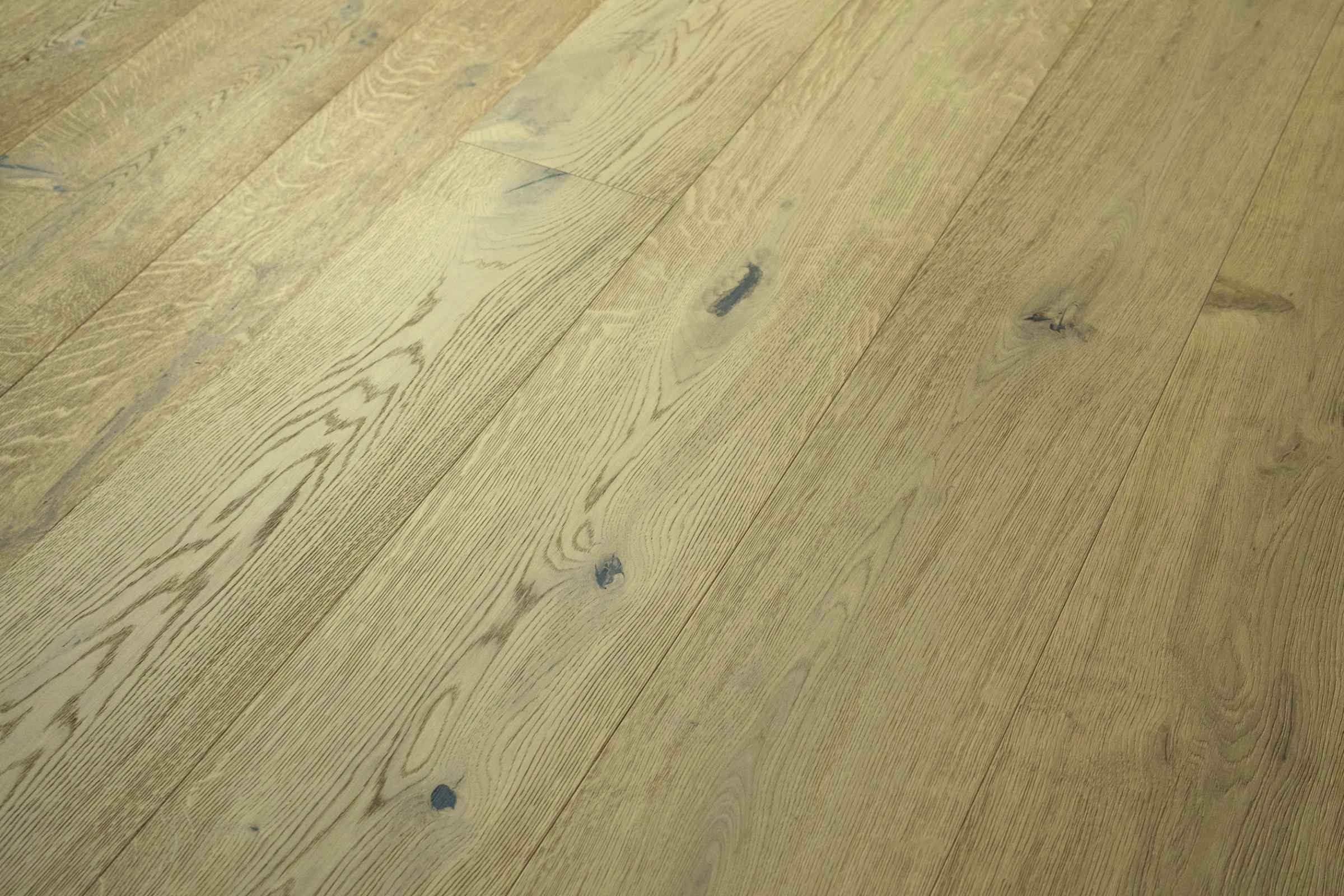 DielenDealer Parkett Fertigparkett Eiche Kentucky XL - 3-Schicht gebürstet, geölt, mit Klicksystem, 3,432qm pro Paket