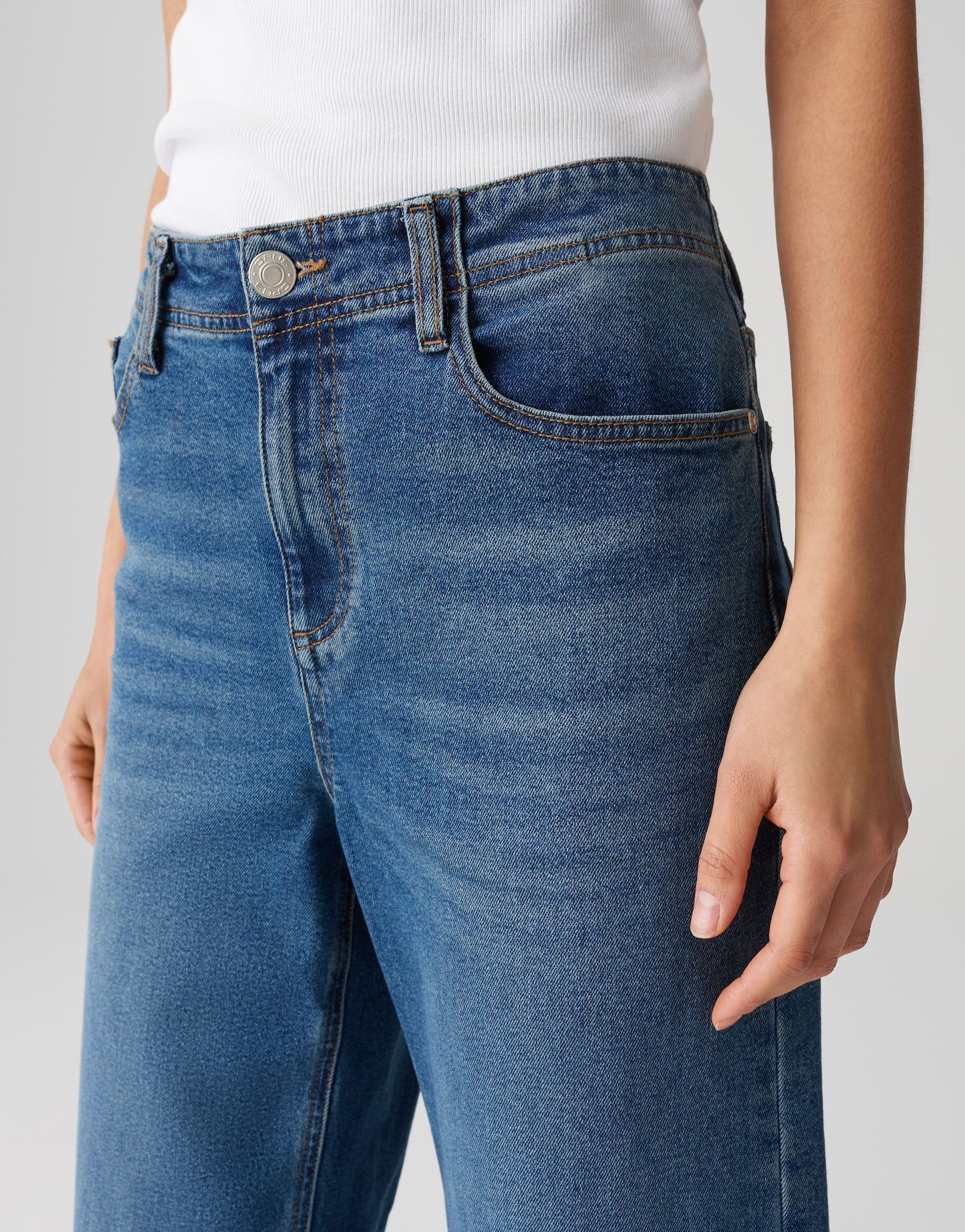 OPUS Weite Jeans LANAH aus Dry Indigo® Mid Rise