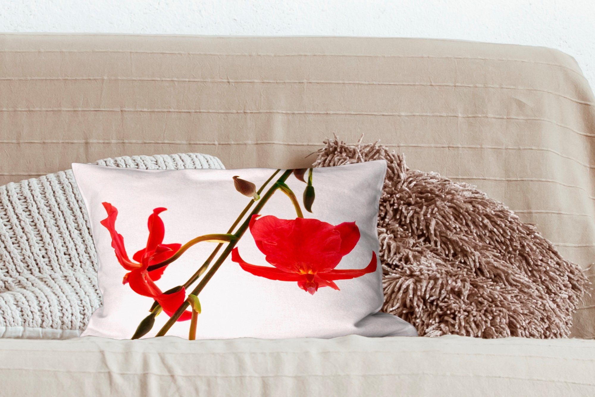 vor Dekokissen MuchoWow Dekokissen Zierkissen, Füllung, Orchideen mit weißen Zwei Schlafzimmer Wohzimmer einem Dekoration, Hintergrund, rote