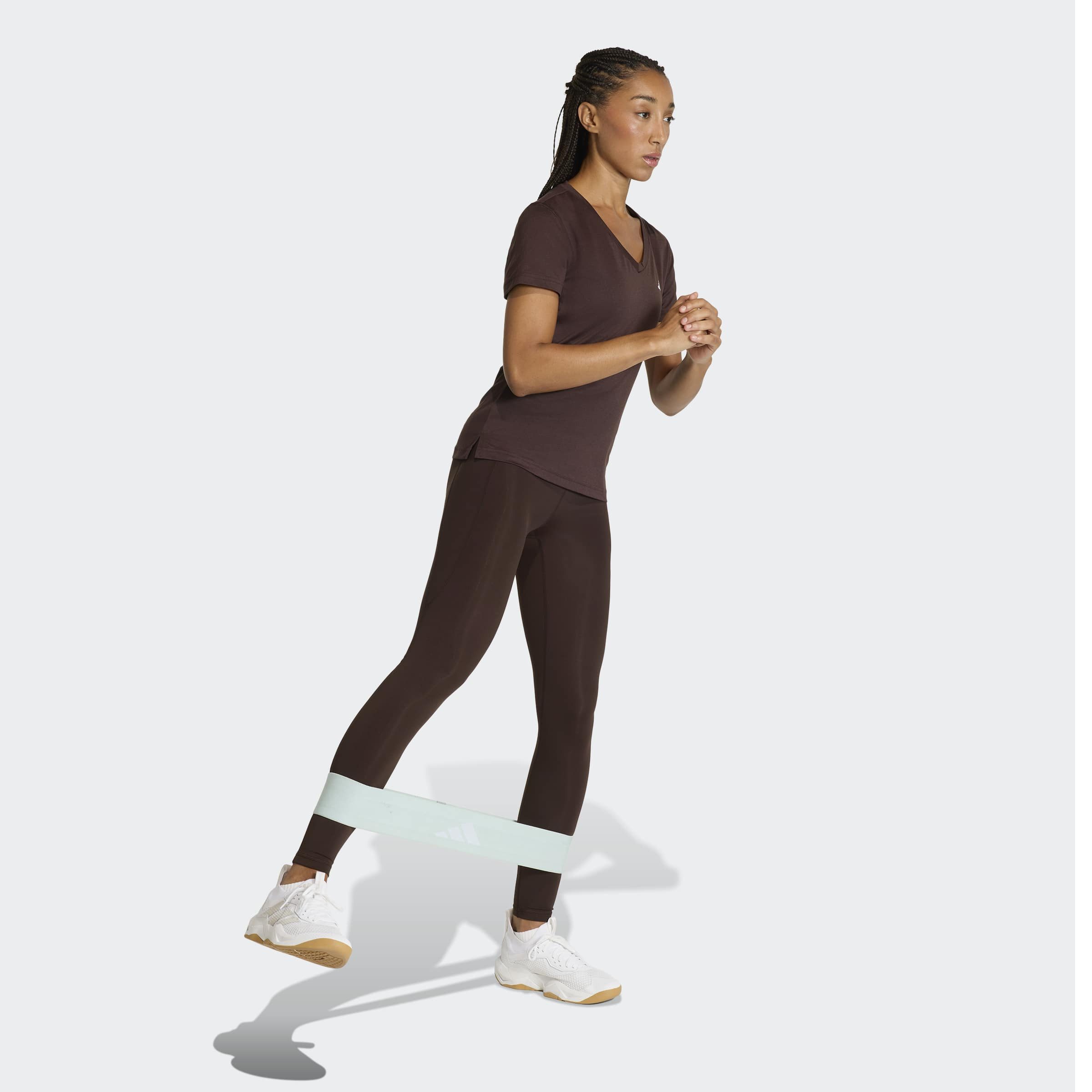adidas Performance T-Shirt ADIDAS WORKOUT ESSENTIALS MIT V-AUSSCHNITT mit V-Ausschnitt, ohne Verschluss – Bild 5 von 5