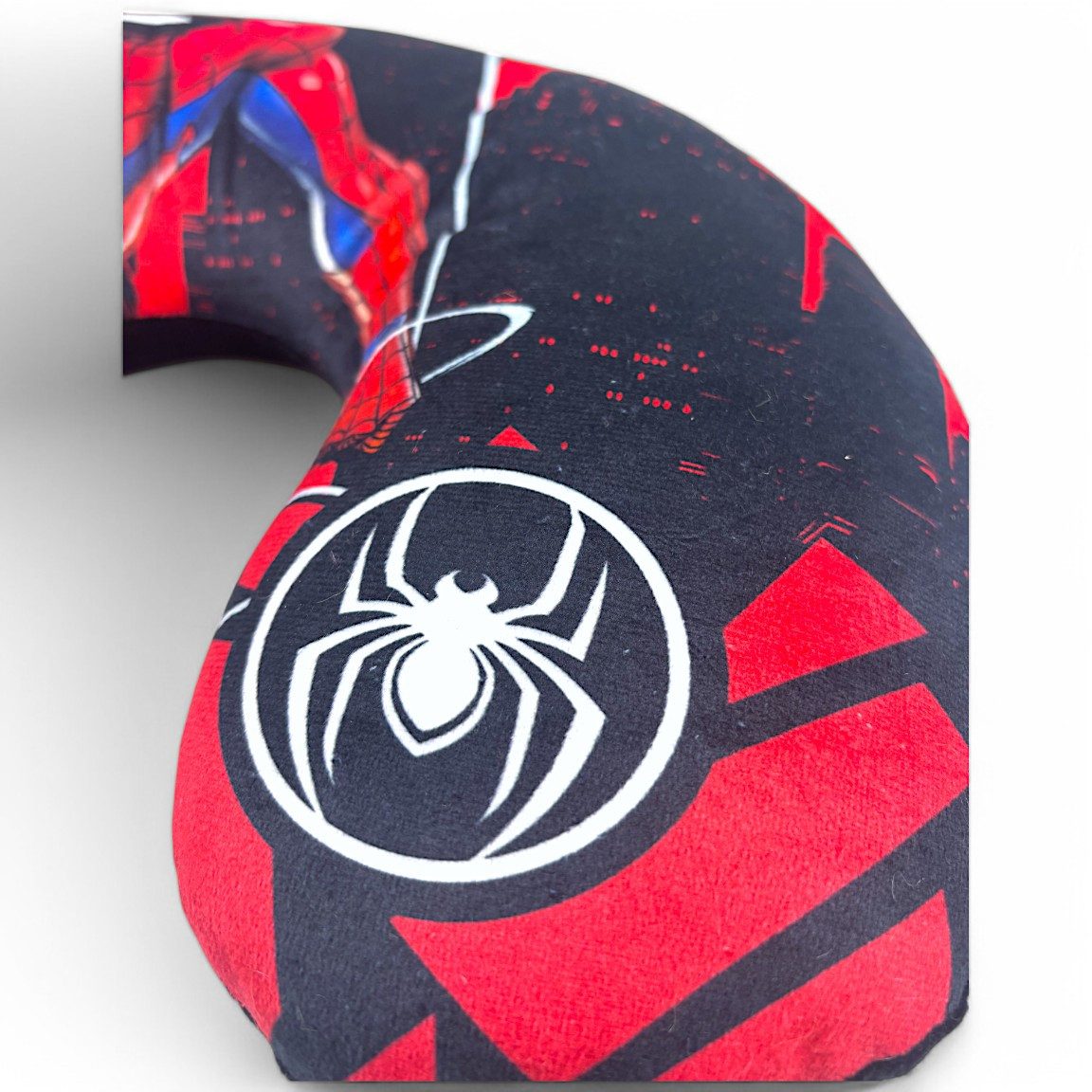 Spiderman Reisekissen Marvel, Bequemes Nackenkissen für Kinder 37x30x10 cm