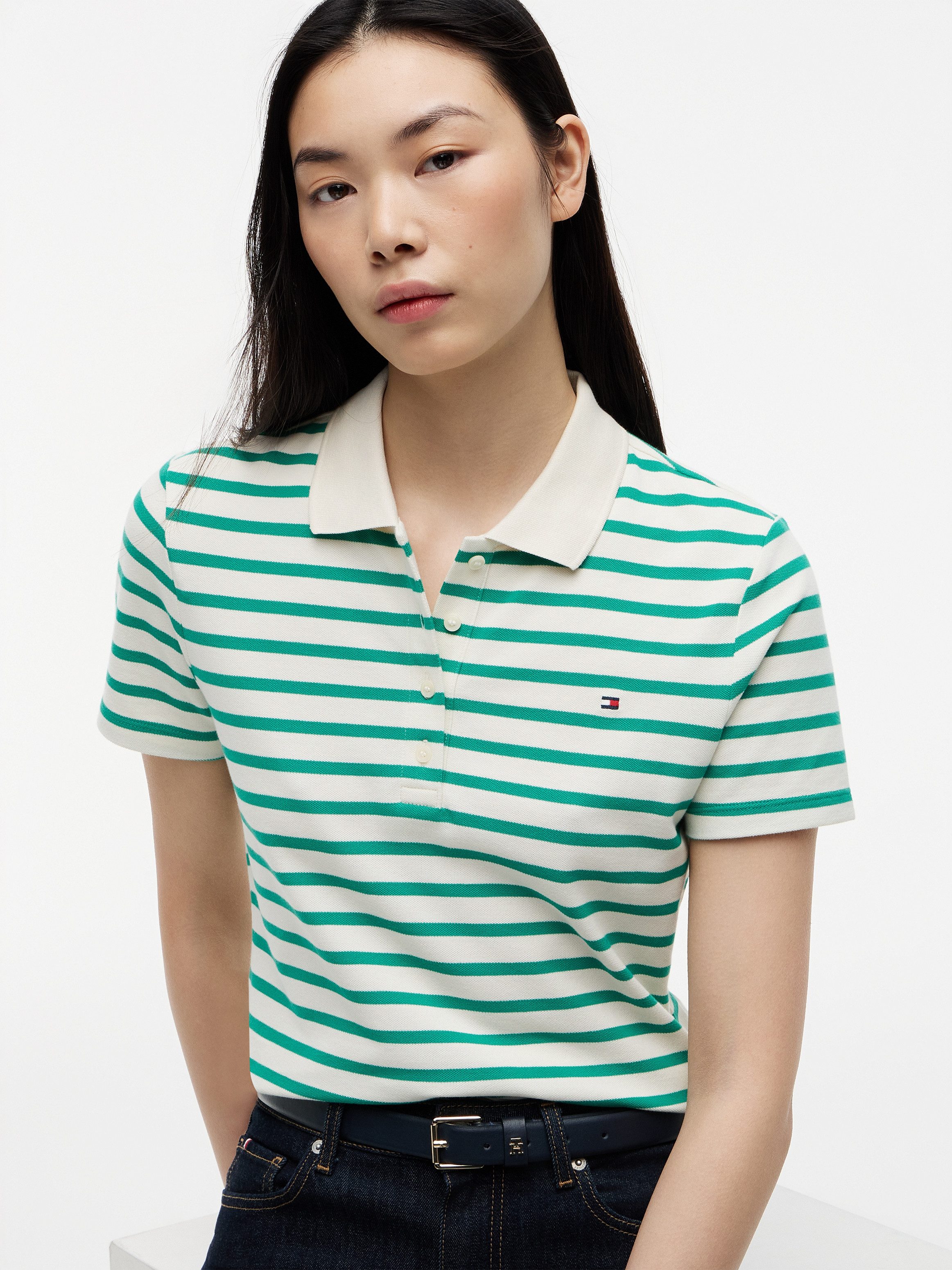 Tommy Hilfiger Poloshirt 1985 Slim Fit Pique Premium mit Logostickerei, Seitenschlitze