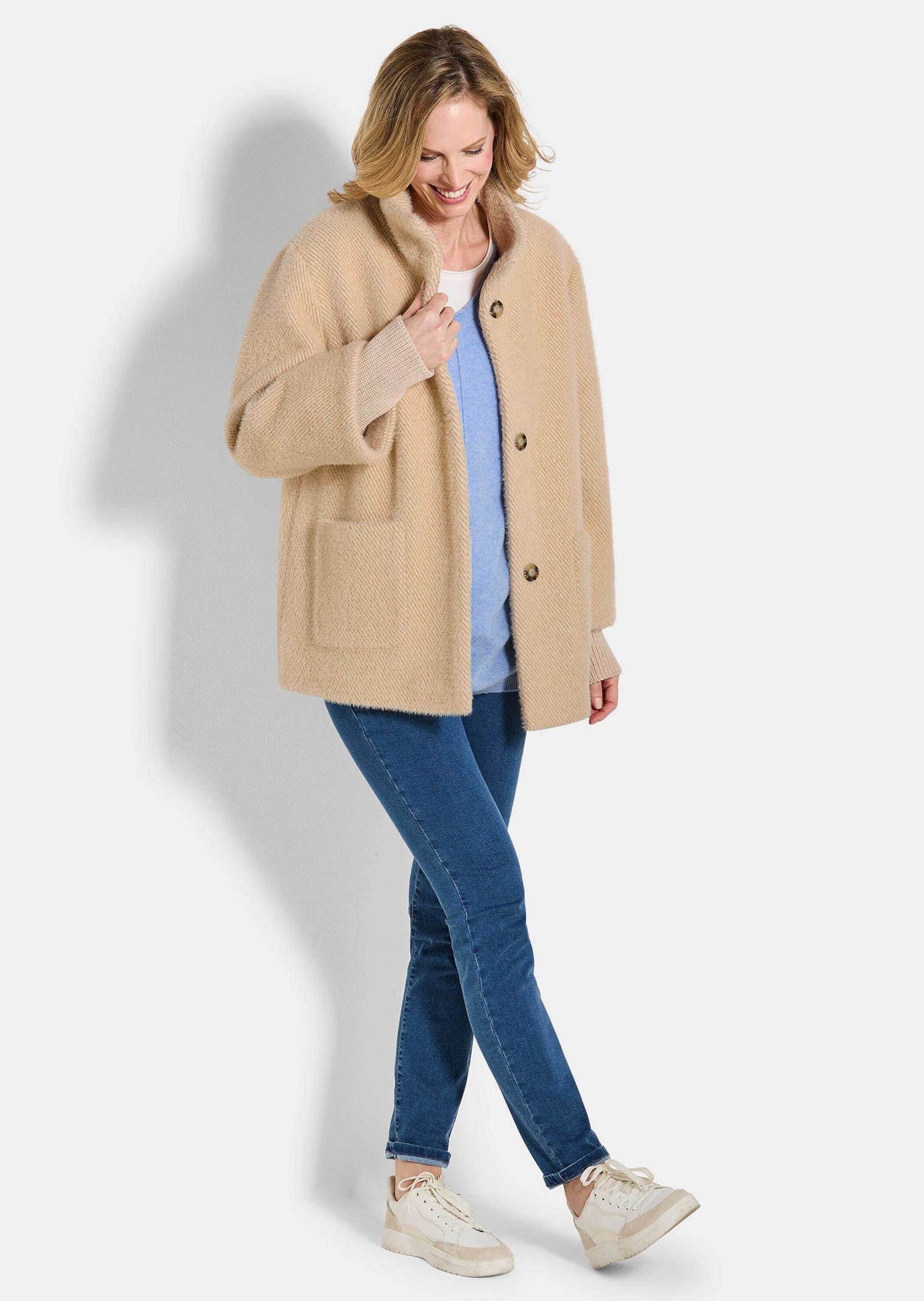 GOLDNER Outdoorjacke Flauschiger Kurzmantel mit Stehkragen Flauschjacke mit günstig online kaufen