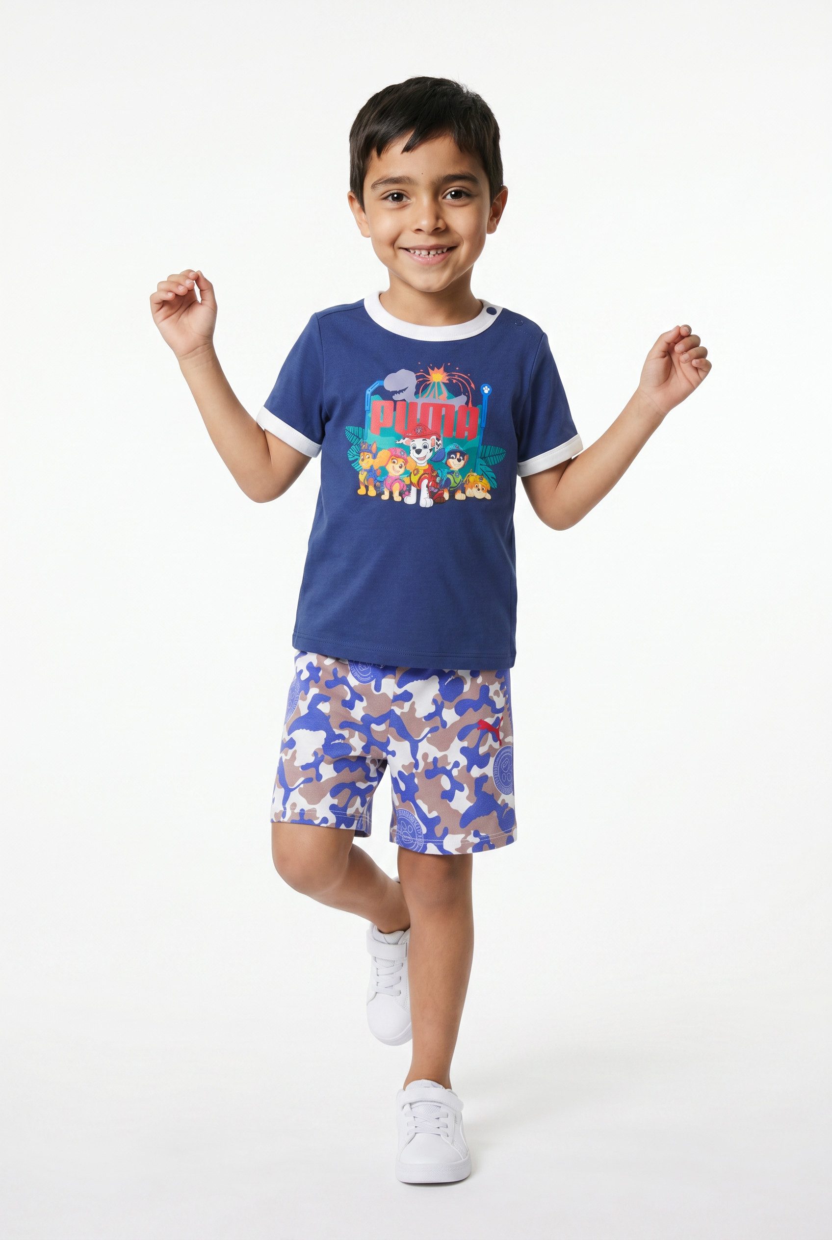 PUMA Trainingsanzug X PAW PATROL MINICATS TEE AND SHORTS SET INF (2-tlg), zweiteiliges Set, Regular Fit, ohne Kapuze
