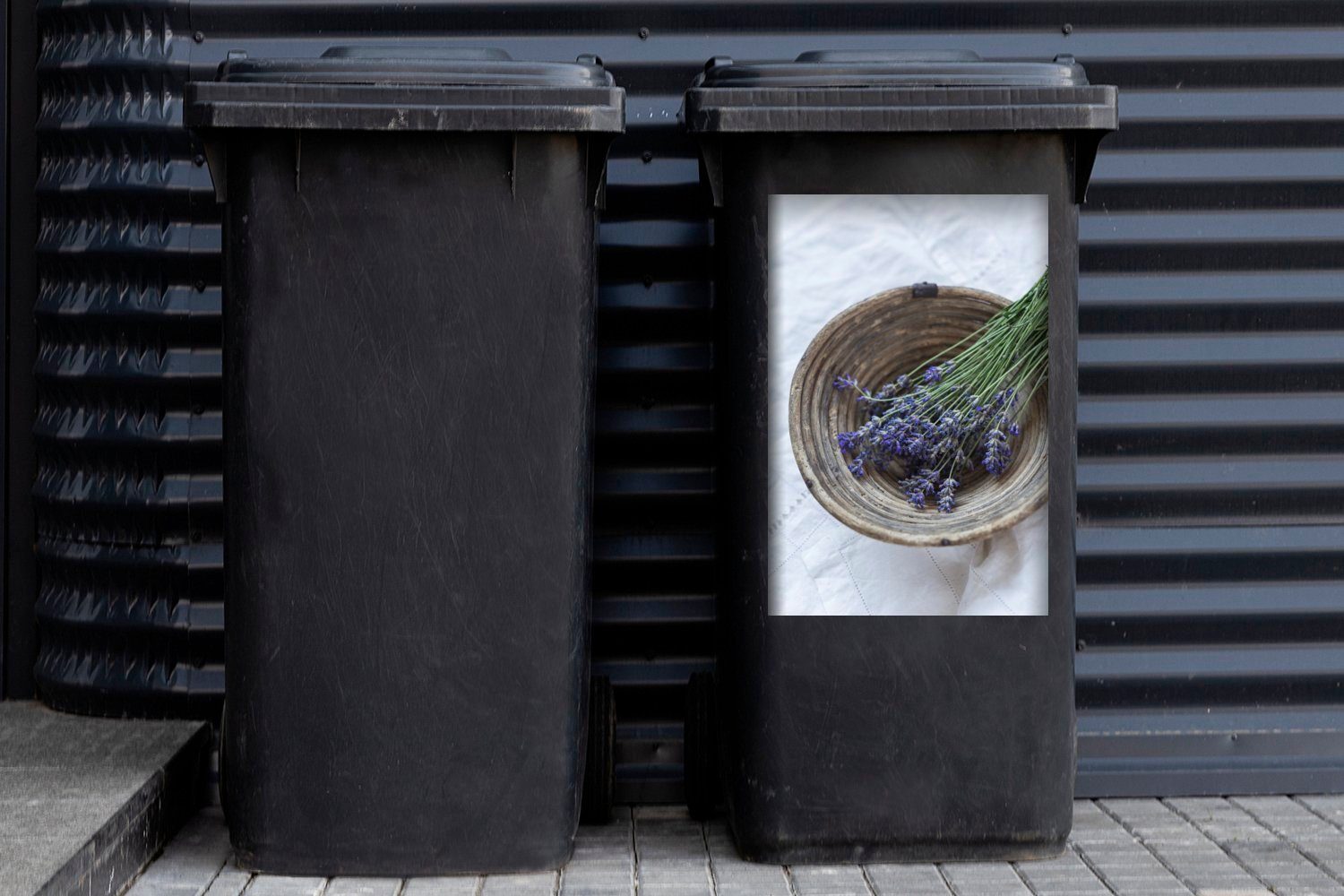 Mülleimer-aufkleber, einem in Lavendel Container, Abfalbehälter im St), Sticker, Körbchen Wandsticker (1 Thermalbad MuchoWow Mülltonne,