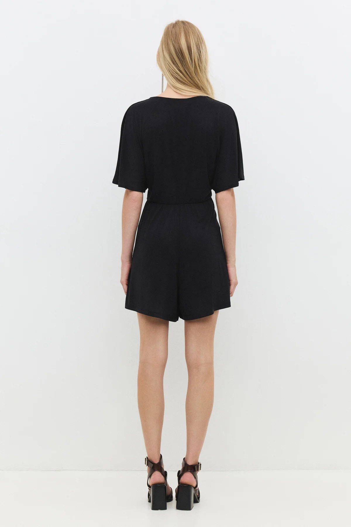 No Matter What Maxikleid Jumpsuit mit asymmetrischem Schnitt
