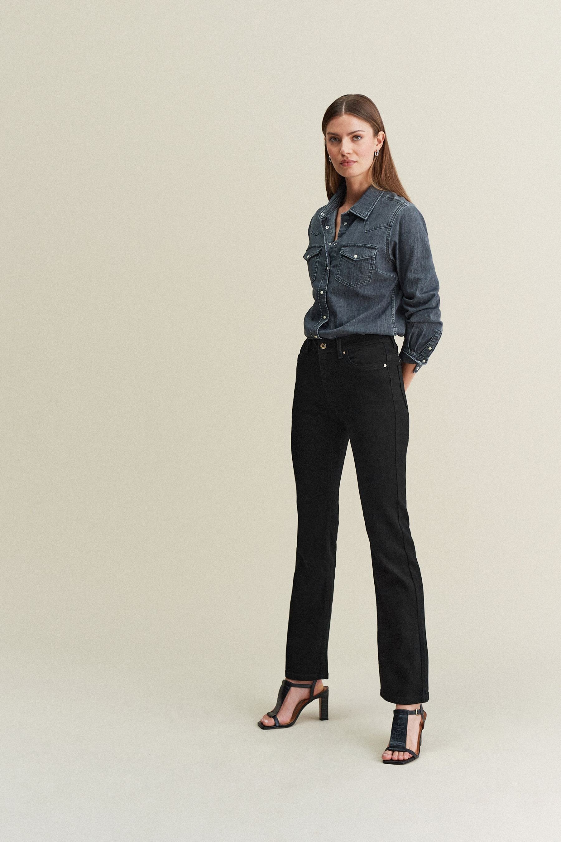 Next Bootcut-Jeans Superweiche Bootcut-Jeans (1-tlg)