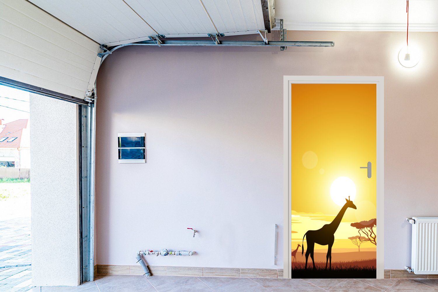Sonnenuntergangs St), Türtapete einer Giraffe, 75x205 (1 Fototapete Türaufkleber, mit für Illustration Matt, bedruckt, cm eines afrikanischen MuchoWow Tür,