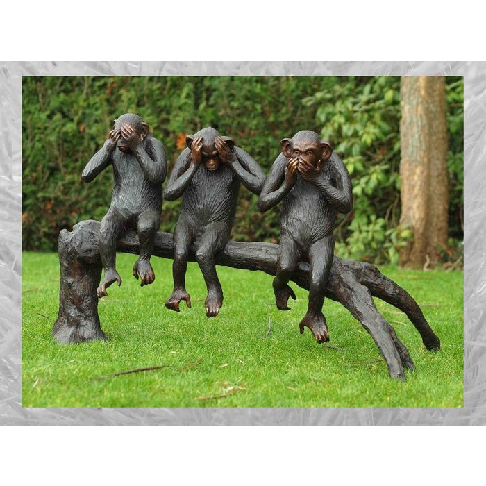 IDYL Gartenfigur IDYL Bronze-Skulptur Drei Affen auf Baumstamm Bronze