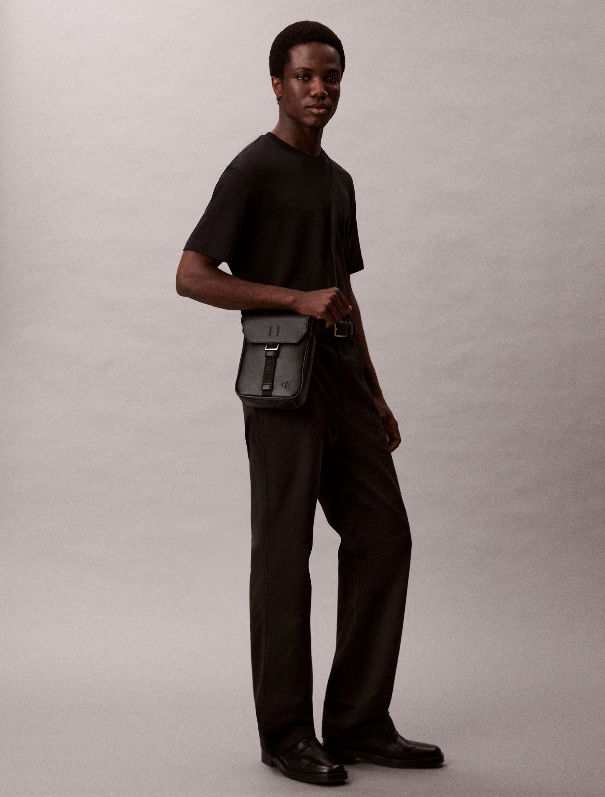 Calvin Klein Umhängetasche CARGO FLAP REPORTER, Schultertasche, Herrentasch günstig online kaufen