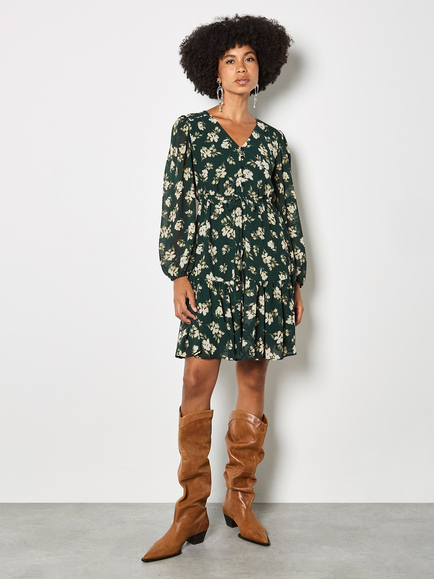 Apricot Druckkleid Minikleid aus Chiffon mit Blumenprint günstig online kaufen