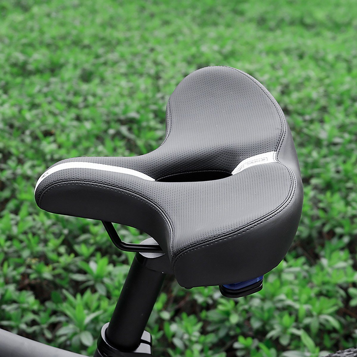 Fahrradsattel extra mit atmungsaktiv und gepolsterten (1-tlg) breiten mit O-Zone MidGard Fahrradsitz