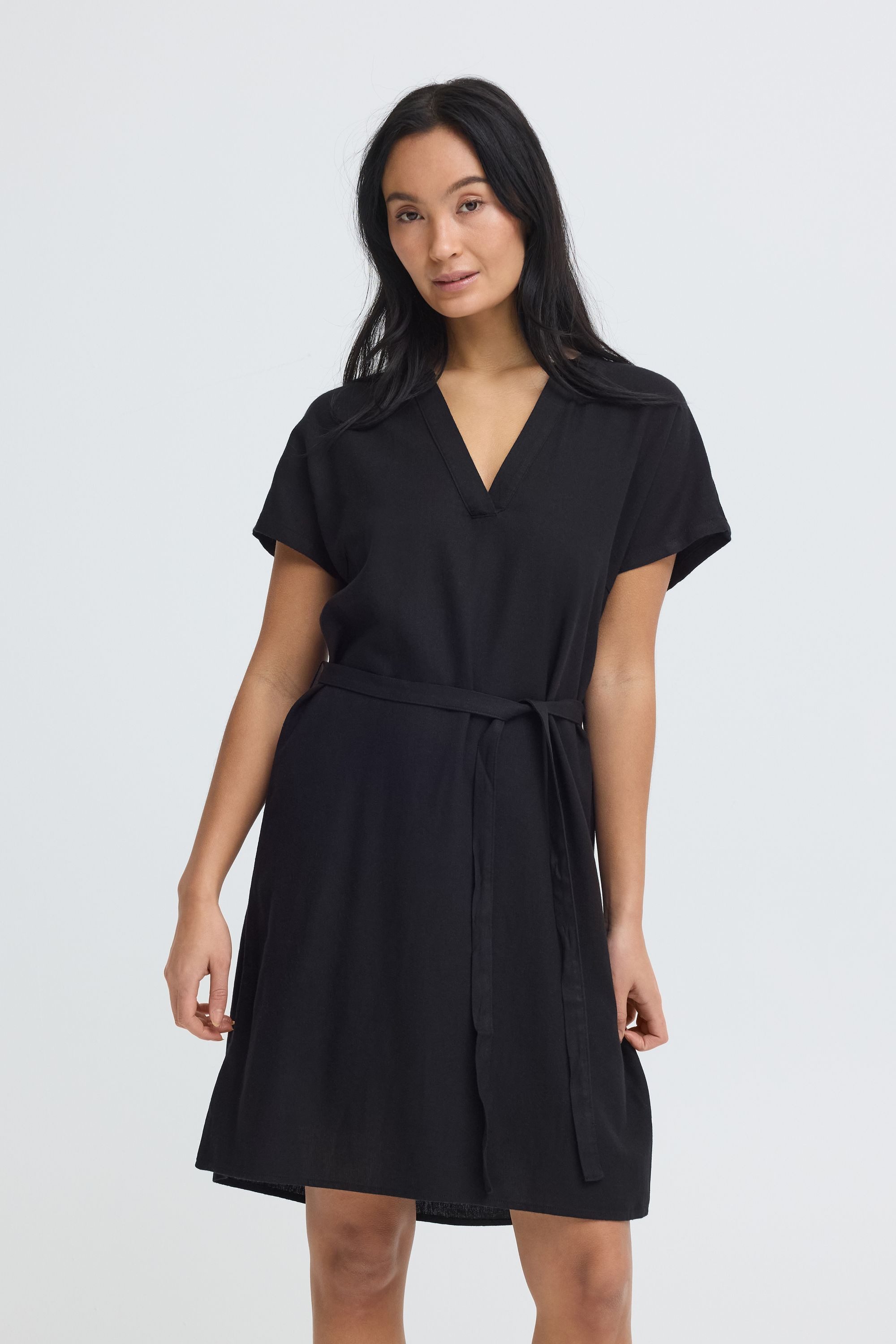 OXMO Minikleid OXNInna V-Neck Kleid - Loose Fit