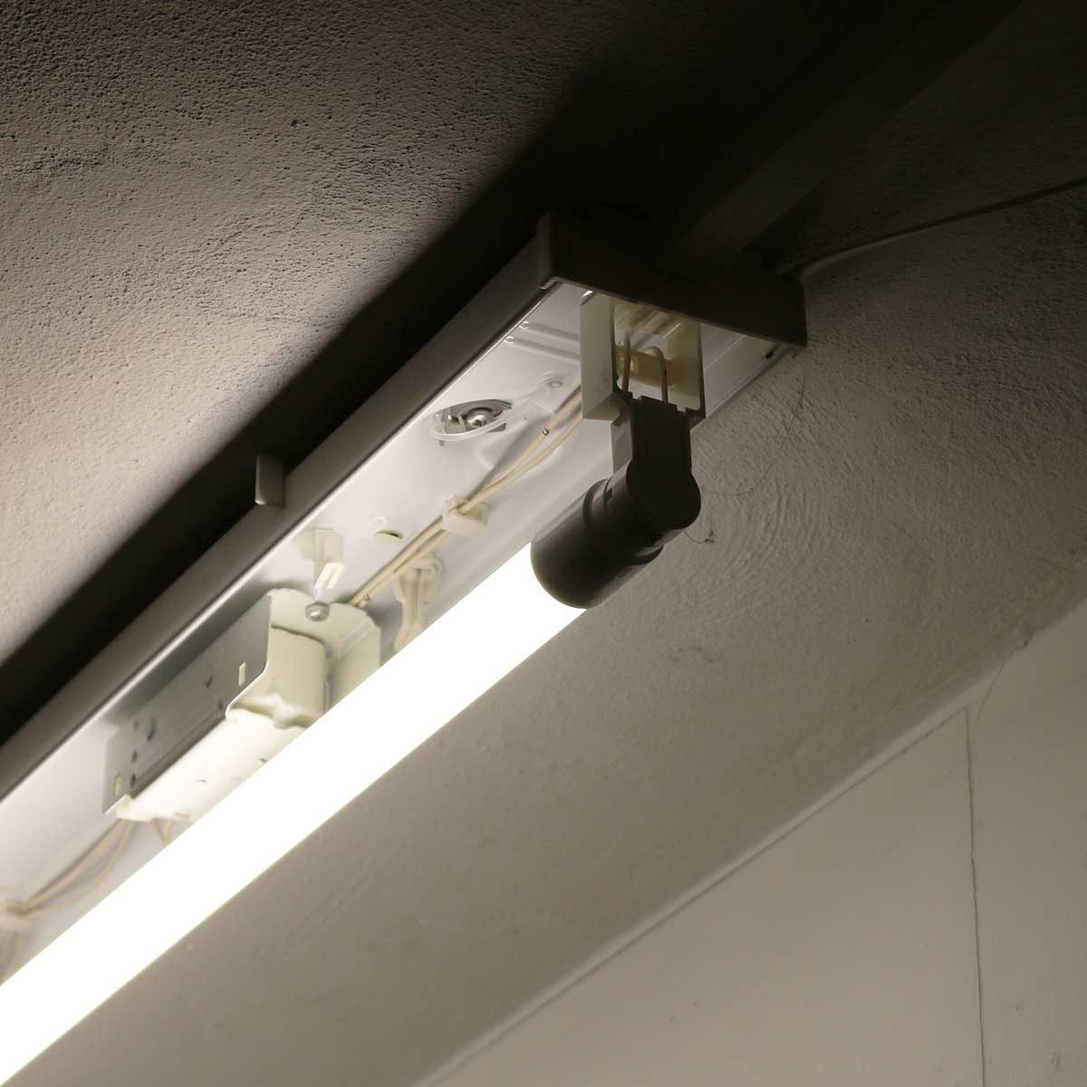 McShine LED-Leuchtmittel LED-Röhre, T8, 24W, 2400lm, 150cm, neutralweiß, daylight/tageslichtweiß