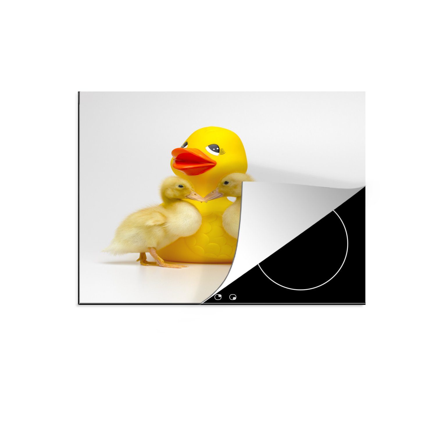MuchoWow Herdblende-/Abdeckplatte Bade-Ente mit zwei Baby-Enten auf weißem Hintergrund, Vinyl, (1 tlg), 59x52 cm, Ceranfeldabdeckung für die küche, Induktionsmatte