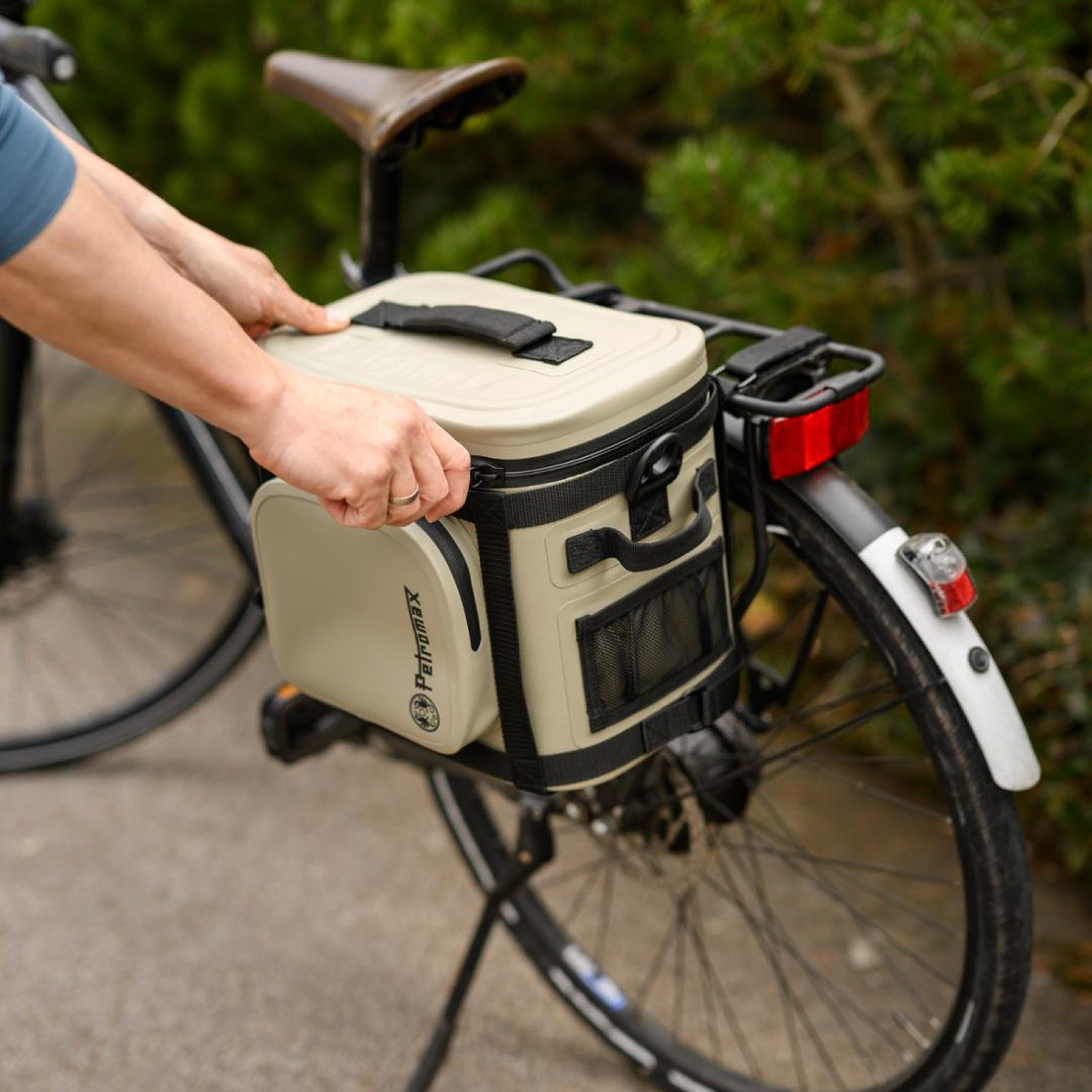 Kühlbox Petromax Fahrradgurt für Kühltasche 8 Liter (Ohne Kühltasche)