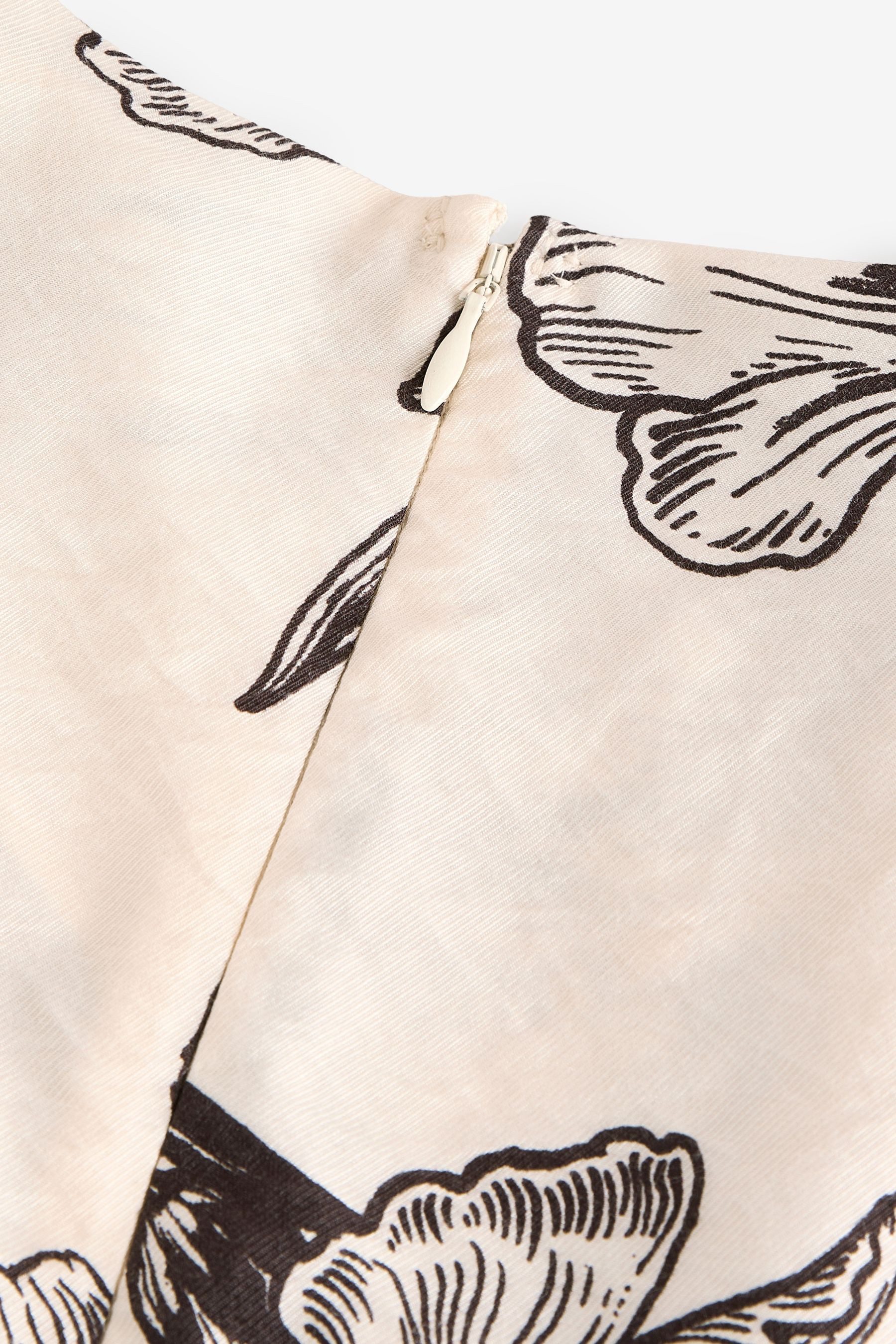 Next Maxikleid Ärmelloses, enges Maxikleid (1-tlg)