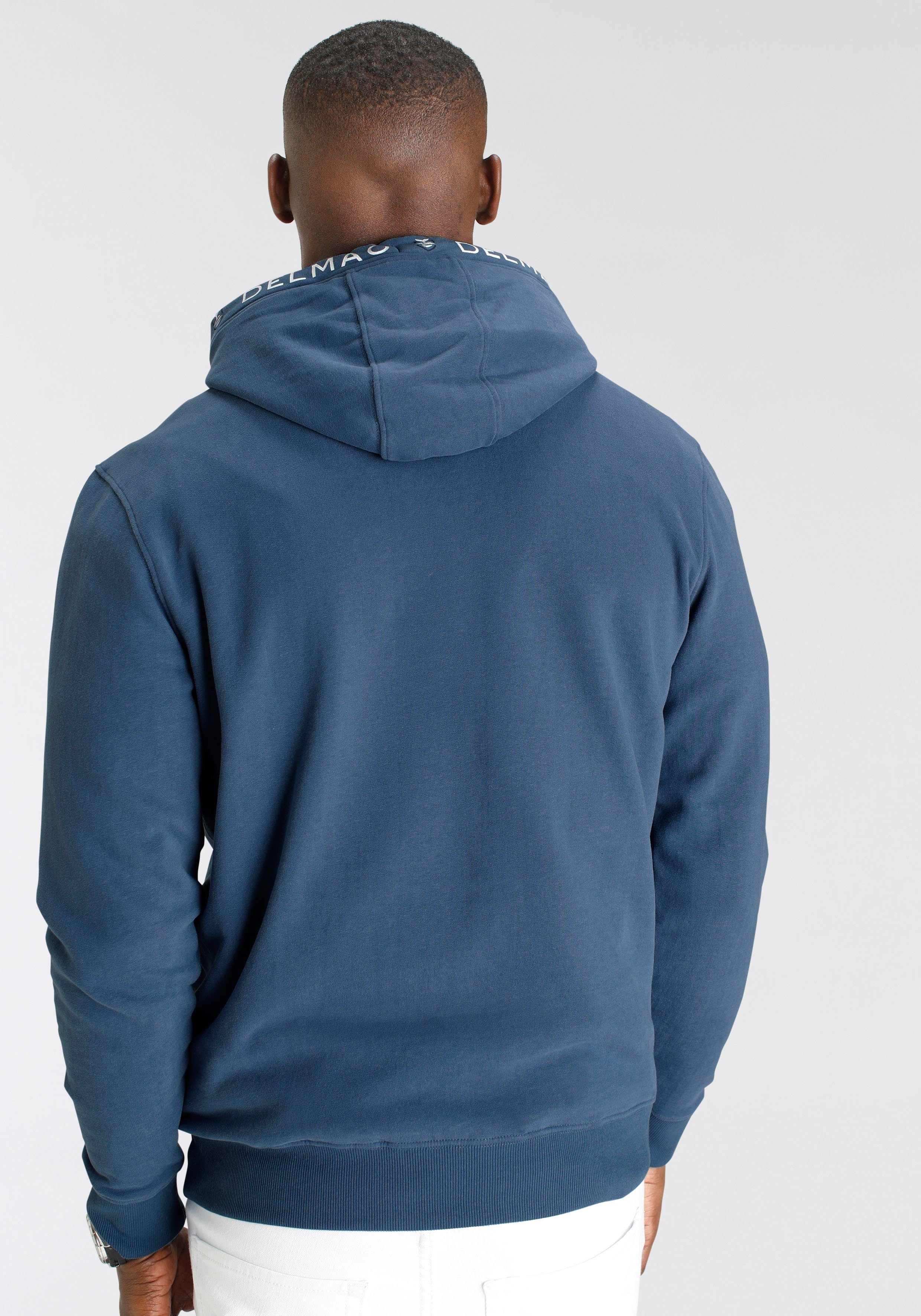 DELMAO Kapuzensweatshirt Langarm, lockere Passform, mit Print und Stickerei, mit Kapuze