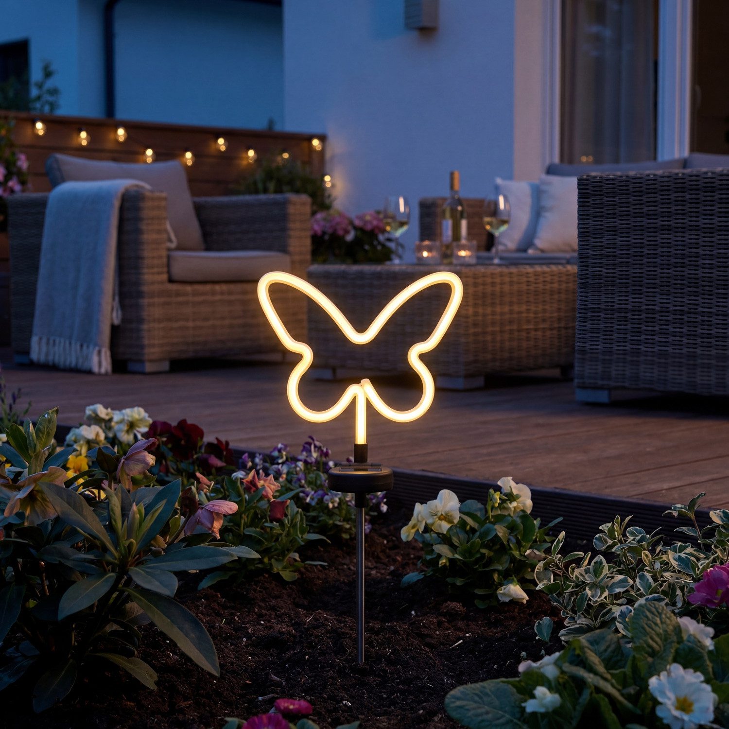 MARELIDA LED Solarleuchte Solar Gartenstecker Schmetterling gelb Gartenstab Beetstecker H: 66cm, LED Classic, gelb