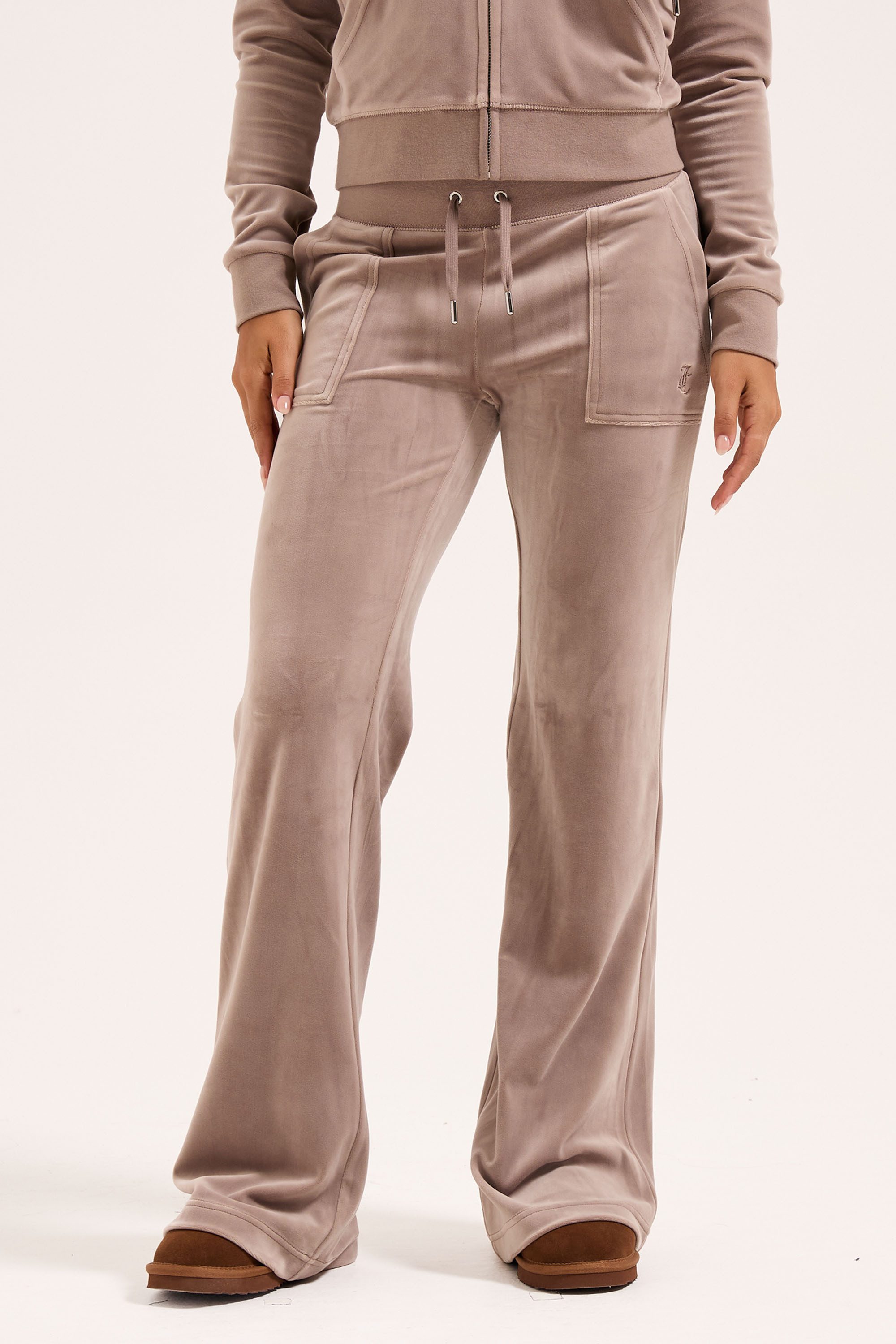 Juicy Couture Sweathose LAYLA LOW RISE POCKETED FLARE PANT. Damen Trainings günstig online kaufen