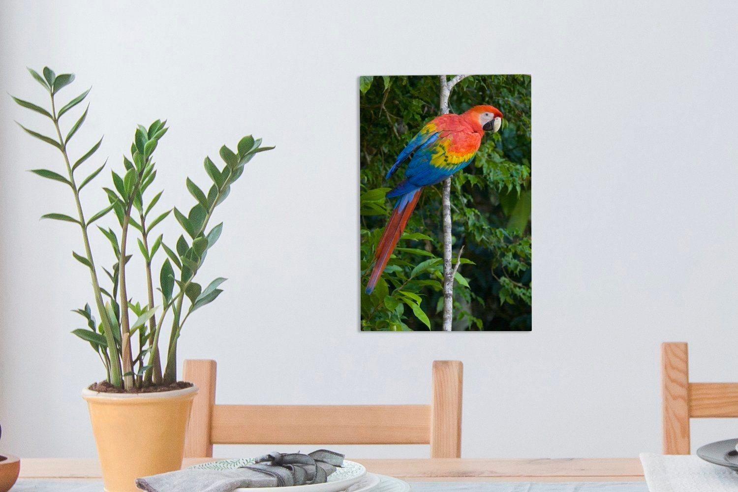 OneMillionCanvasses® Leinwandbild Bunter Papagei in (1 Peru, bespannt Gemälde, fertig in Zackenaufhänger, den Leinwandbild Wäldern inkl. 20x30 cm St), Manu-Nationalparks des