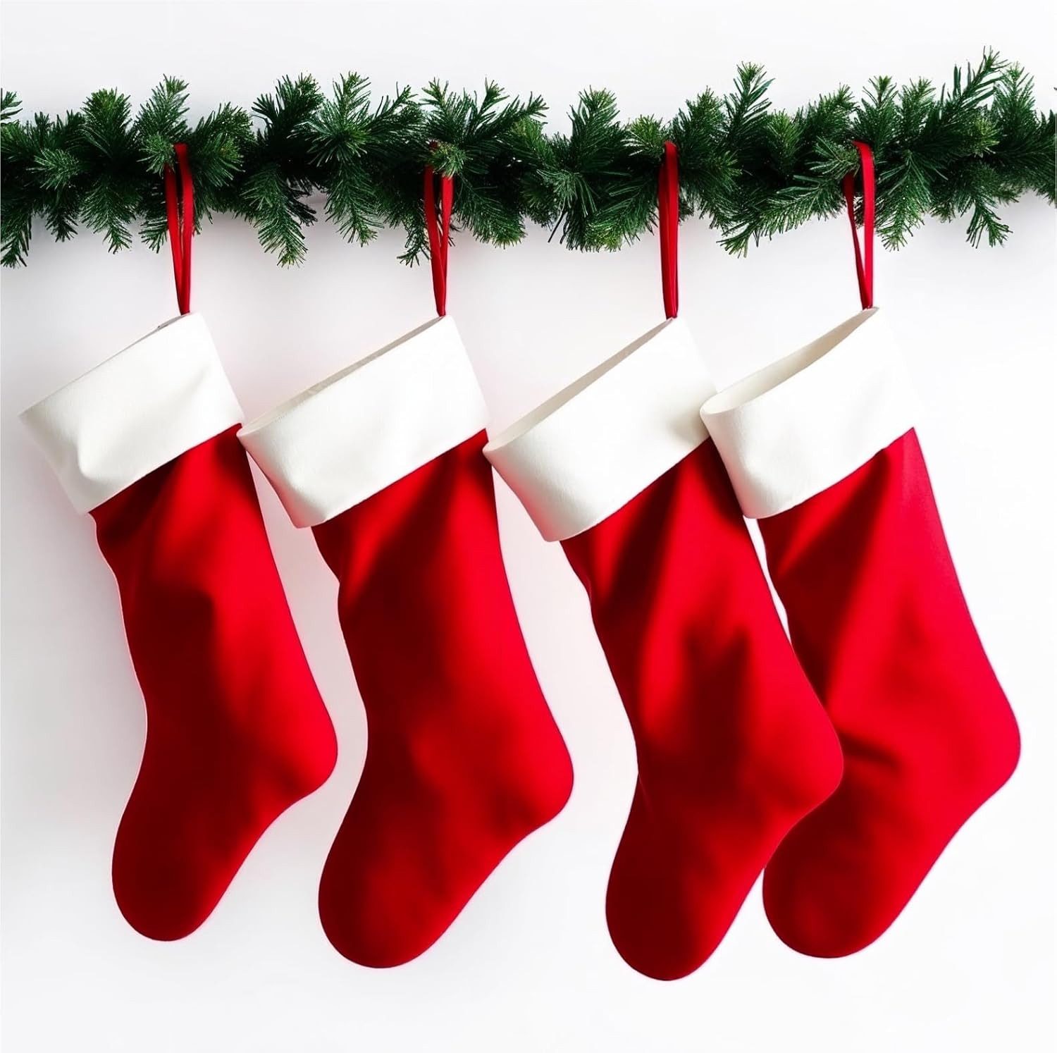 TK Gruppe Hänge-Weihnachtsbaum 4er Set Weihnachtsstrümpfe – Nikolaussocken zum Aufhängen & Befüllen (Set, 4 St., 4er Set)