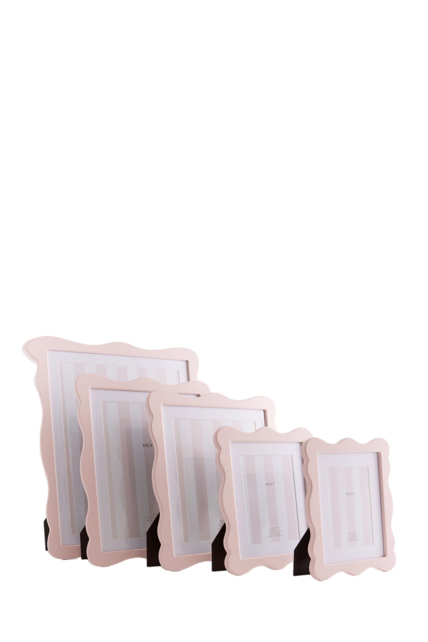 Next Bilderrahmen Fotorahmen aus welligem Holz, (1 St) günstig online kaufen