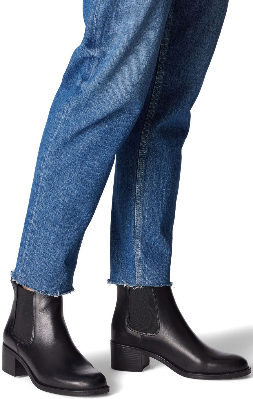 Tamaris Chelseaboots Blockabsatz, Stiefelette, Schlupfschuh in schmaler Form