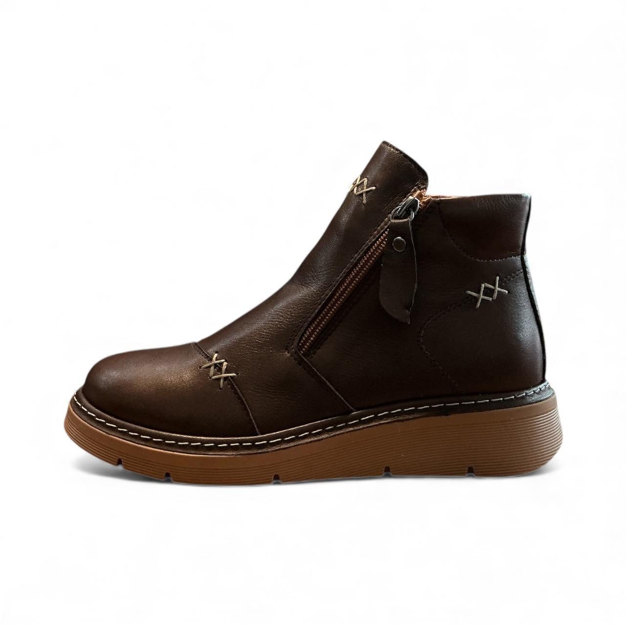 Begoria Damen Echtleder Boots mit Reißverschluss – Handnaht Stiefelette