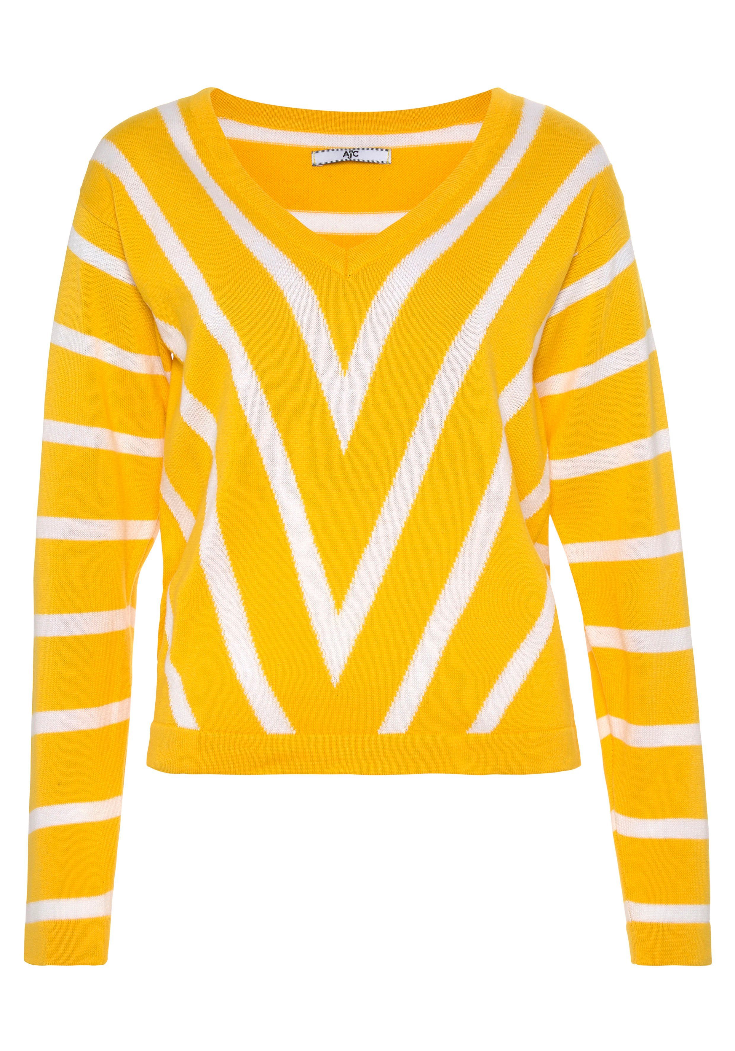 AJC V-Ausschnitt-Pullover im trendigen Streifen-Design-Mix mehr