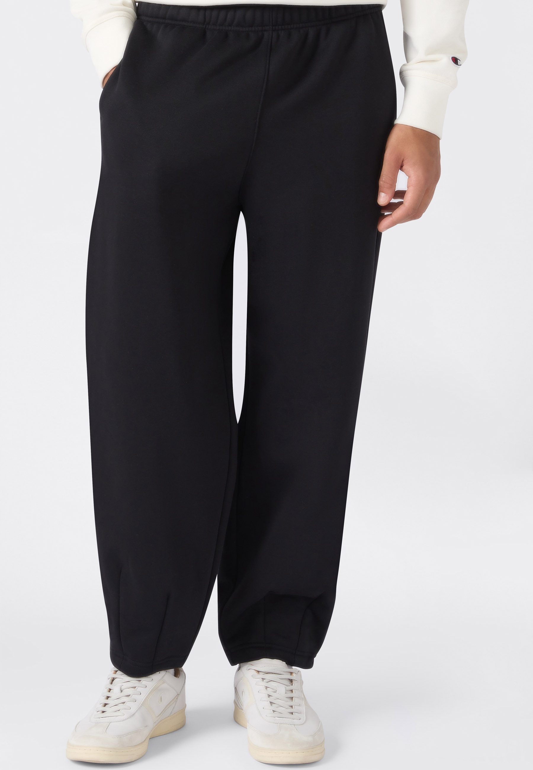 Champion Jogginghose SPORTWEAR BARREL PANTS Oversized Fit mit Oversized Fit, aus Baumwolle und Polyester, Größen S bis XXL
