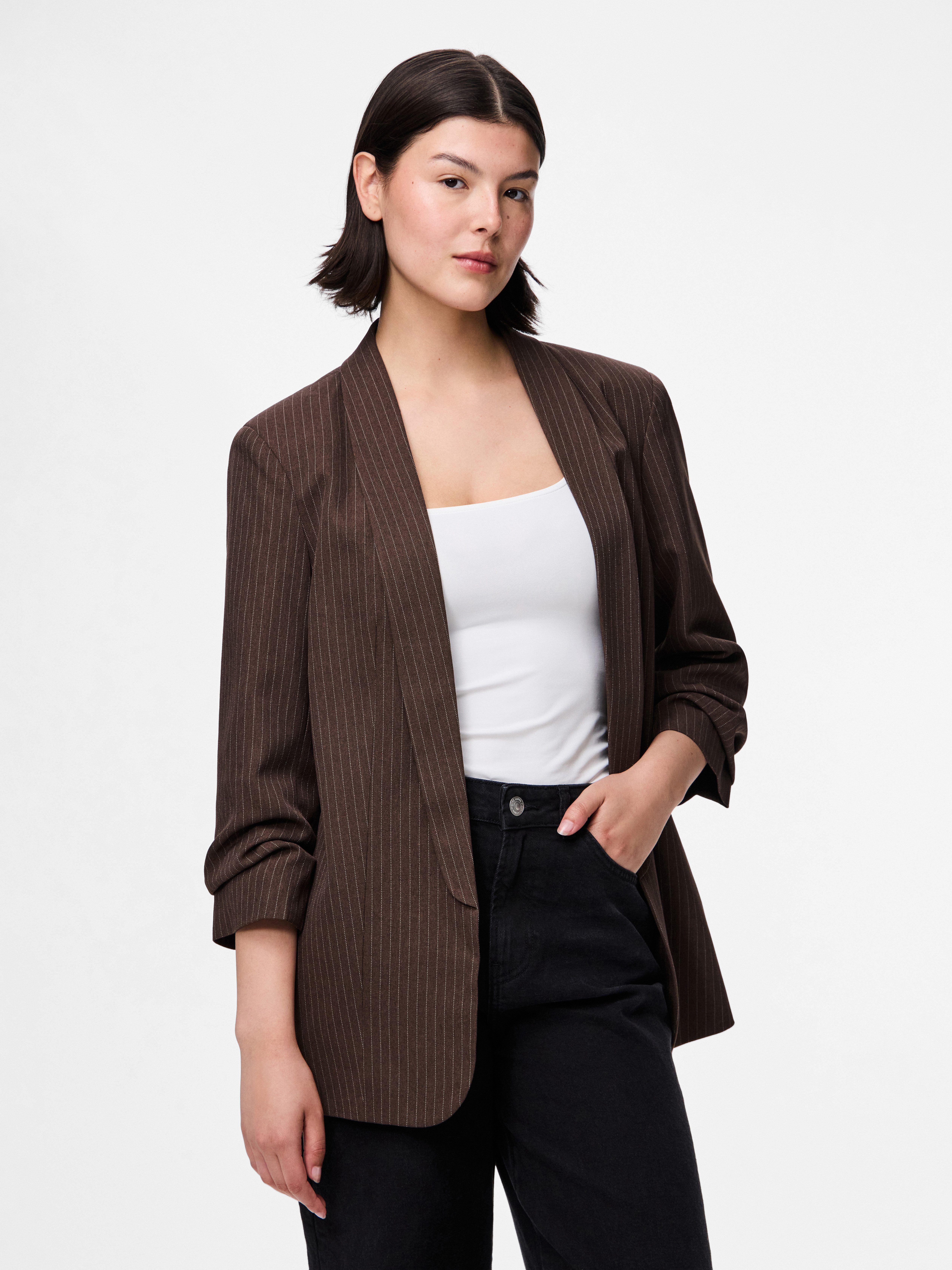 Pieces Blusenblazer PCBOSELLA 3/4 PINSTRIPE BLAZER NOOS BC Materialmix, regular fit