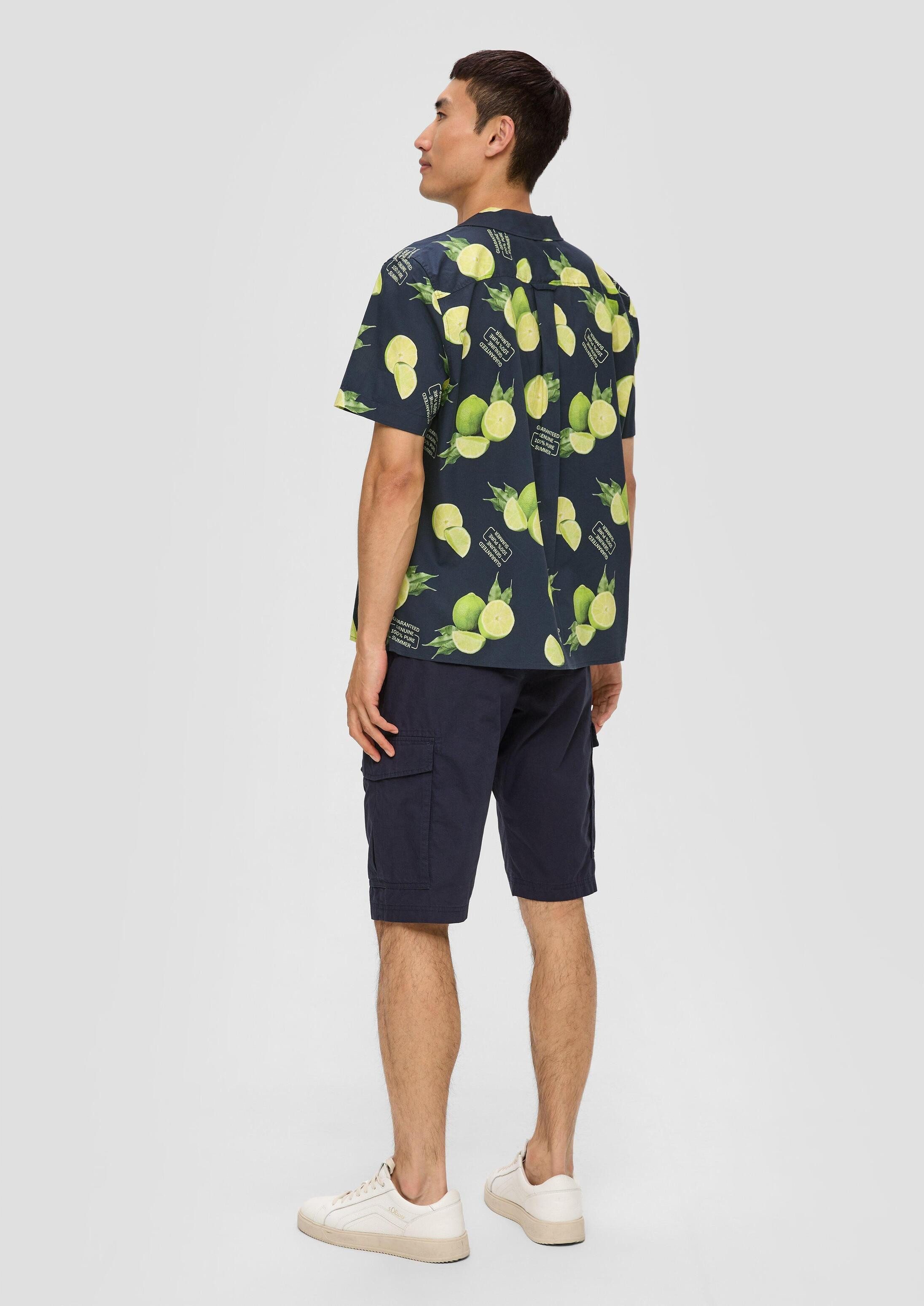s.Oliver Kurzarmhemd Hemd Kurzarmhemd aus Viskosemix mit All-over-Print