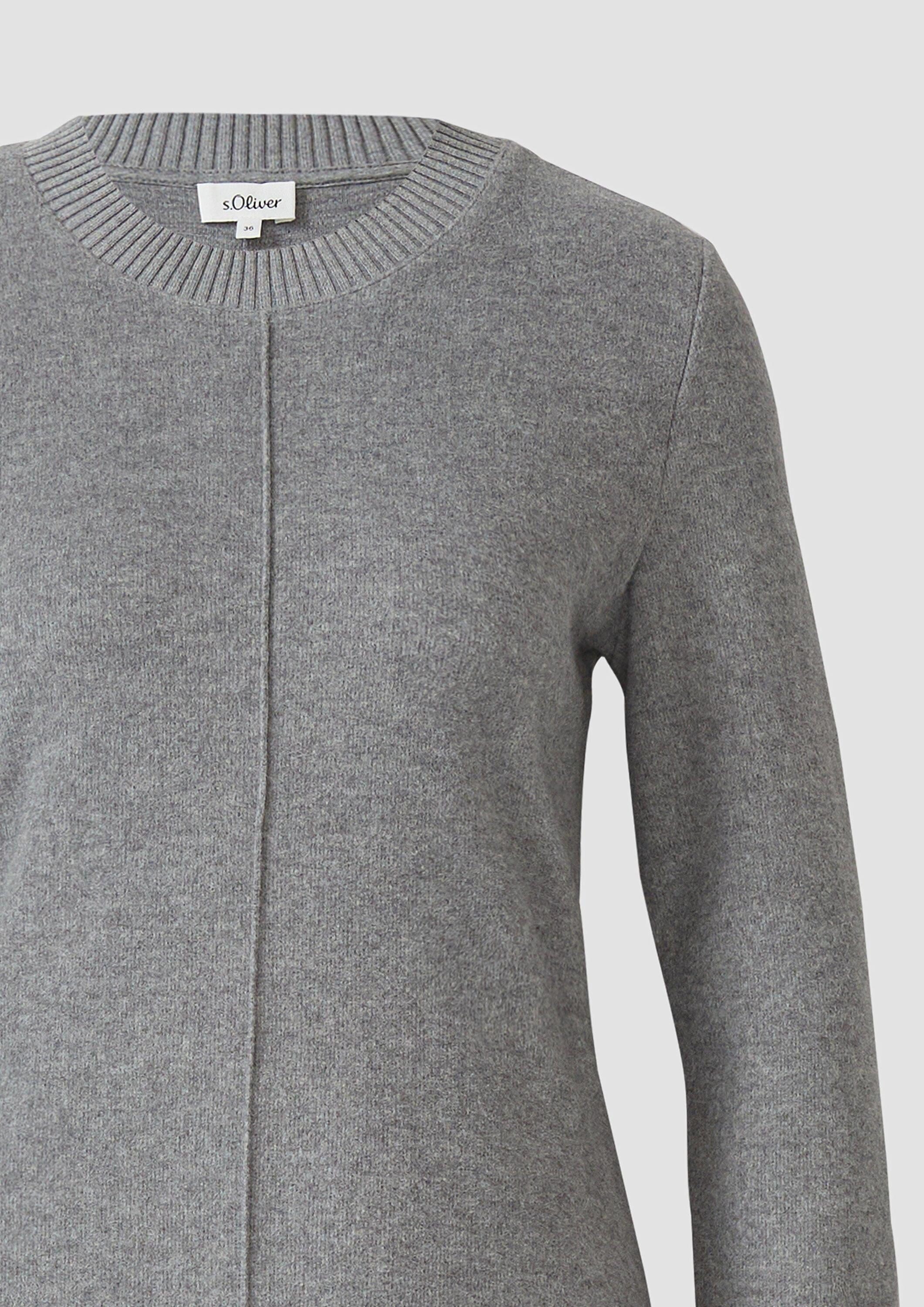 s.Oliver Midikleid Kleid Strukturiertes Midikleid aus weichem Sweat im Slim Fit