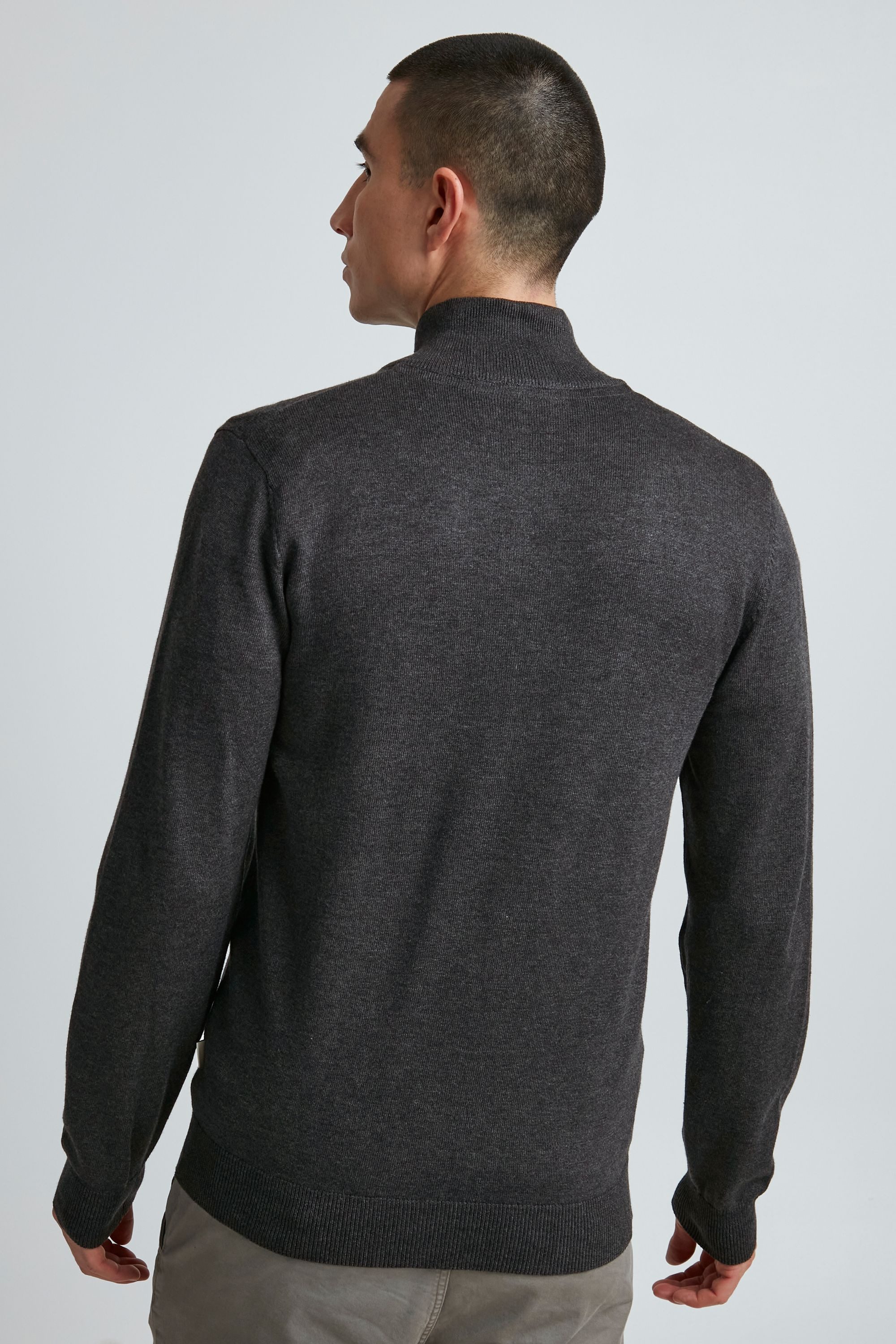 11 Project Strickjacke PRMelker Feinstrick Zip-Jacke