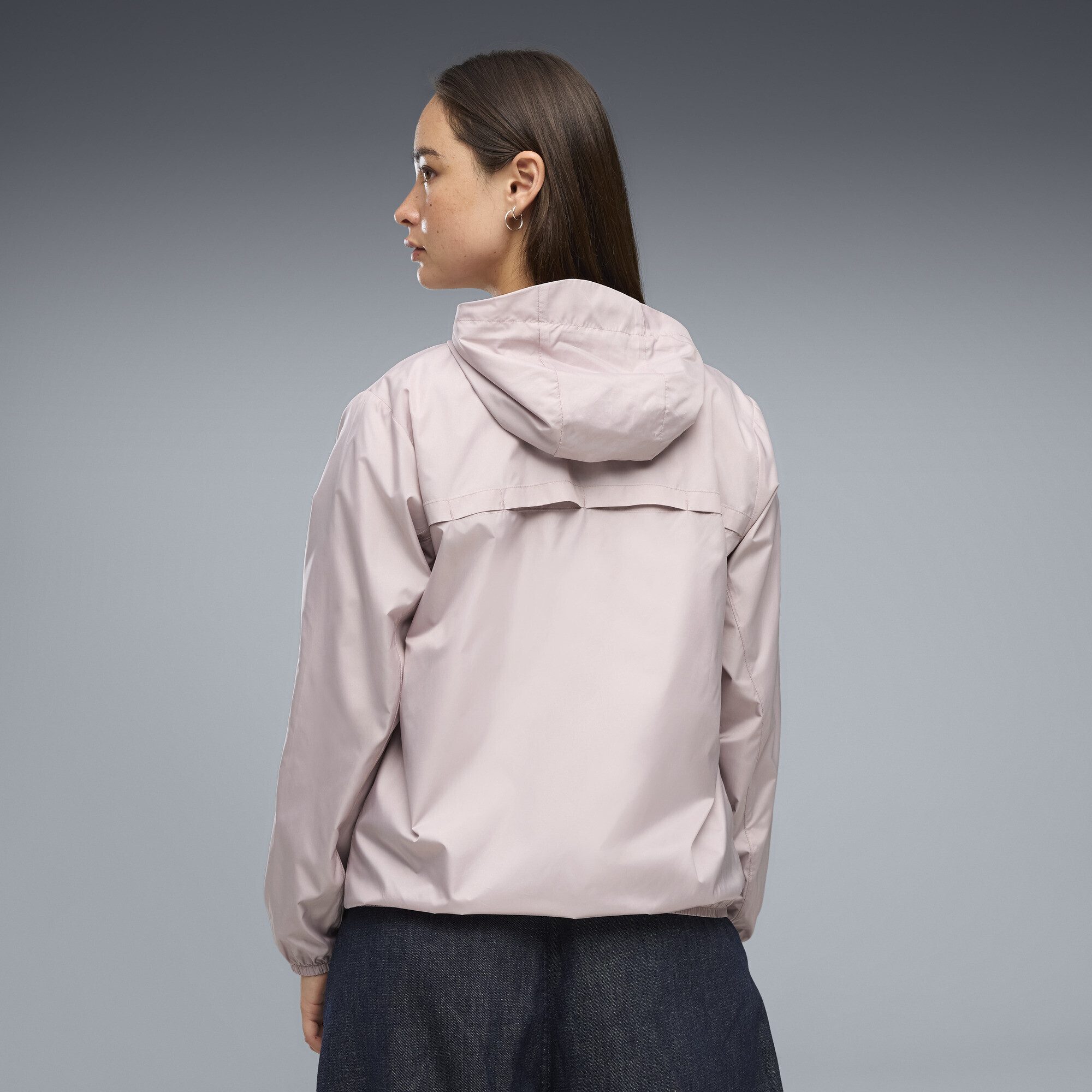 PUMA Windbreaker Essentials Regular Windjacke Damen