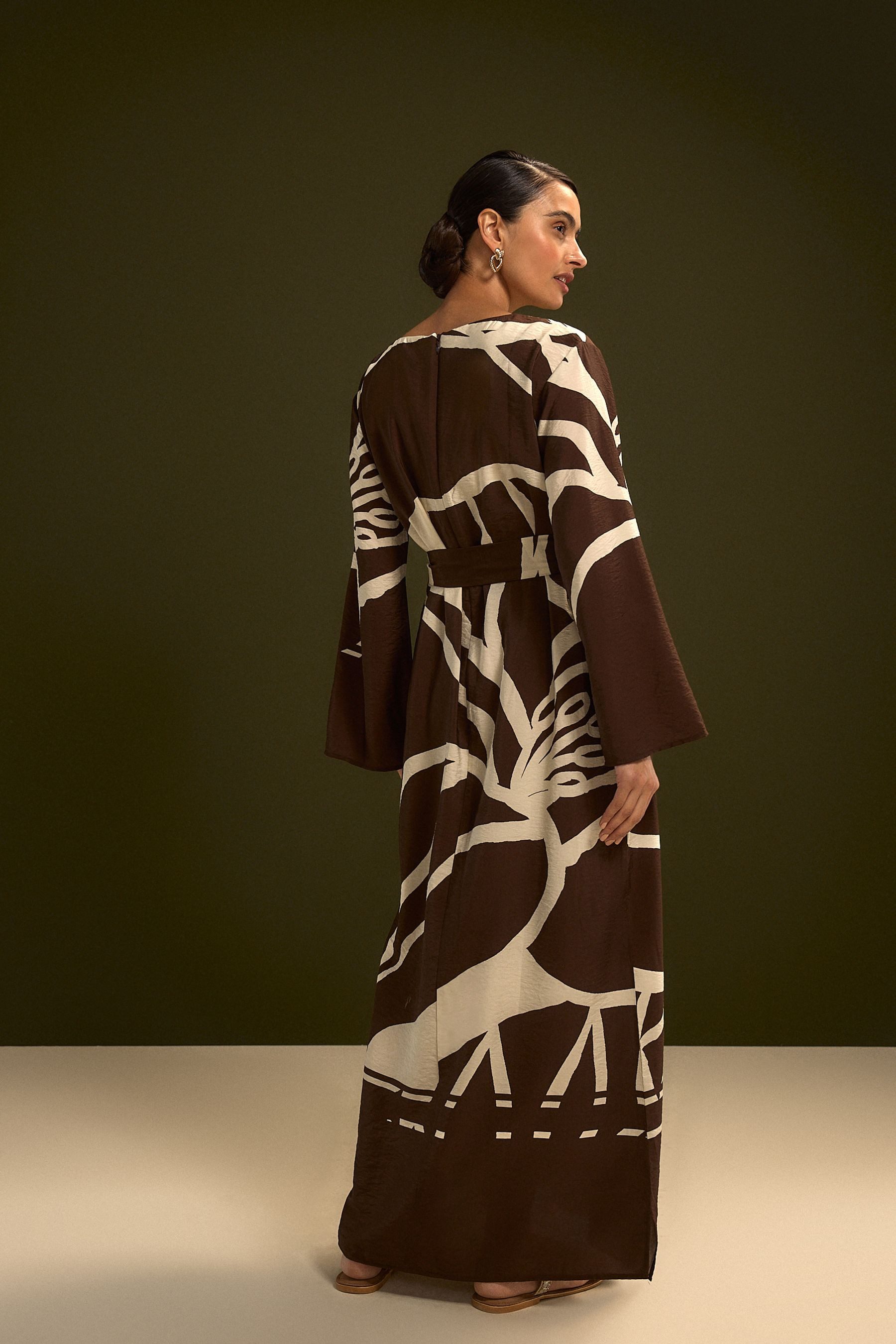 Next Maxikleid Maxi-Kaftankleid mit V-Ausschnitt und 3/4-Ärmeln (1-tlg) günstig online kaufen