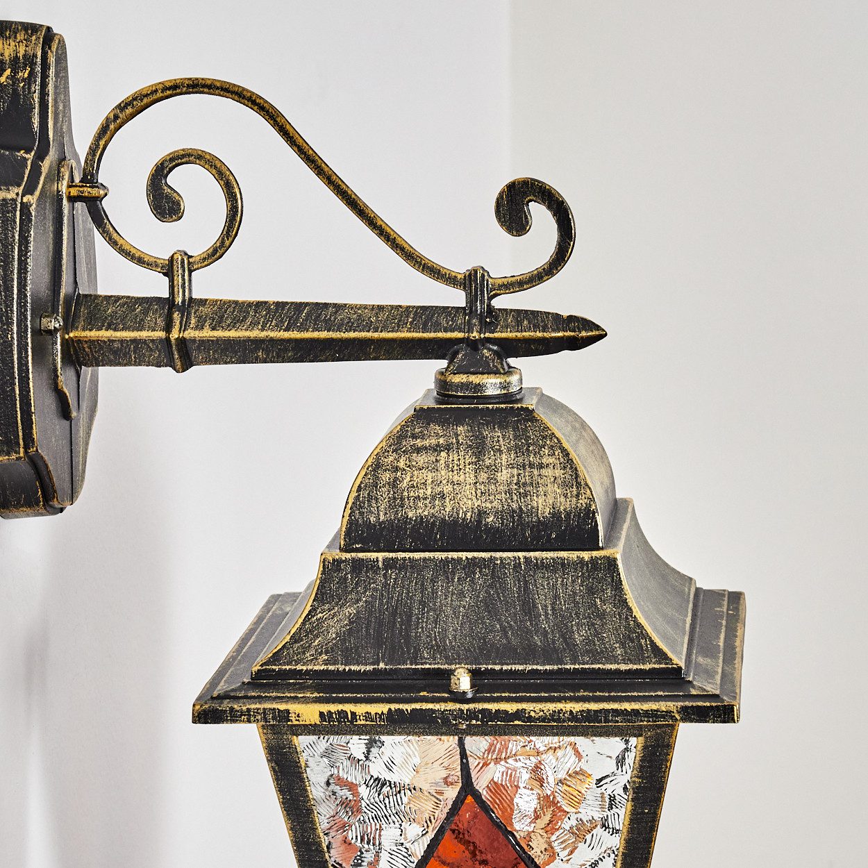 hofstein Außen-Wandleuchte Außenwandlampe aus Metall/Glas in Gold/Schwarz/Klar/Bernstein, ohne Leuchtmittel, Außenwandleuchte im Retro/Vintage/Antik/Landhaus-Design, E27, IP44