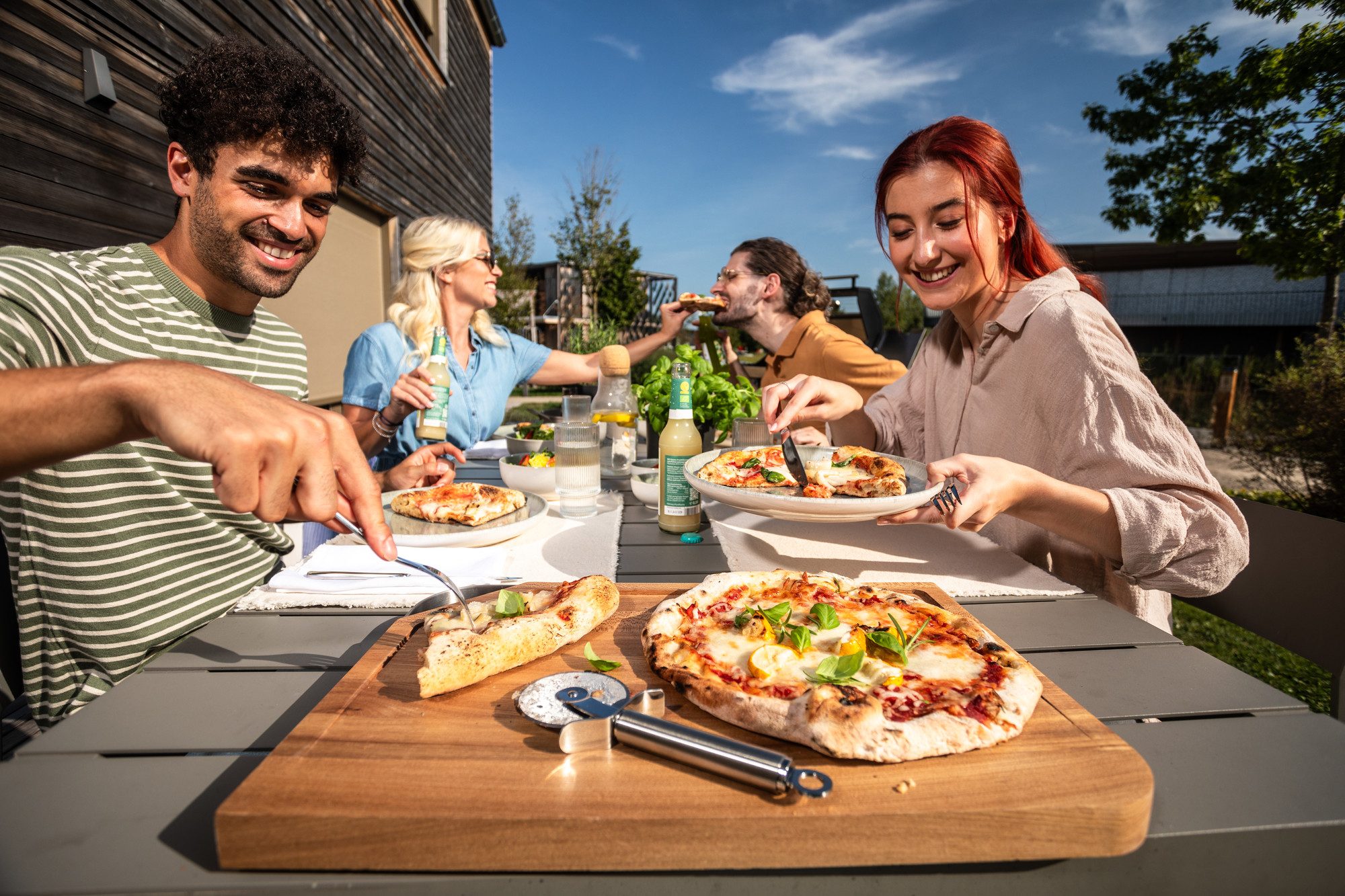 RÖSLE Pizzaschneider Pizza- und Flammkuchenschneider – Bild 4 von 4