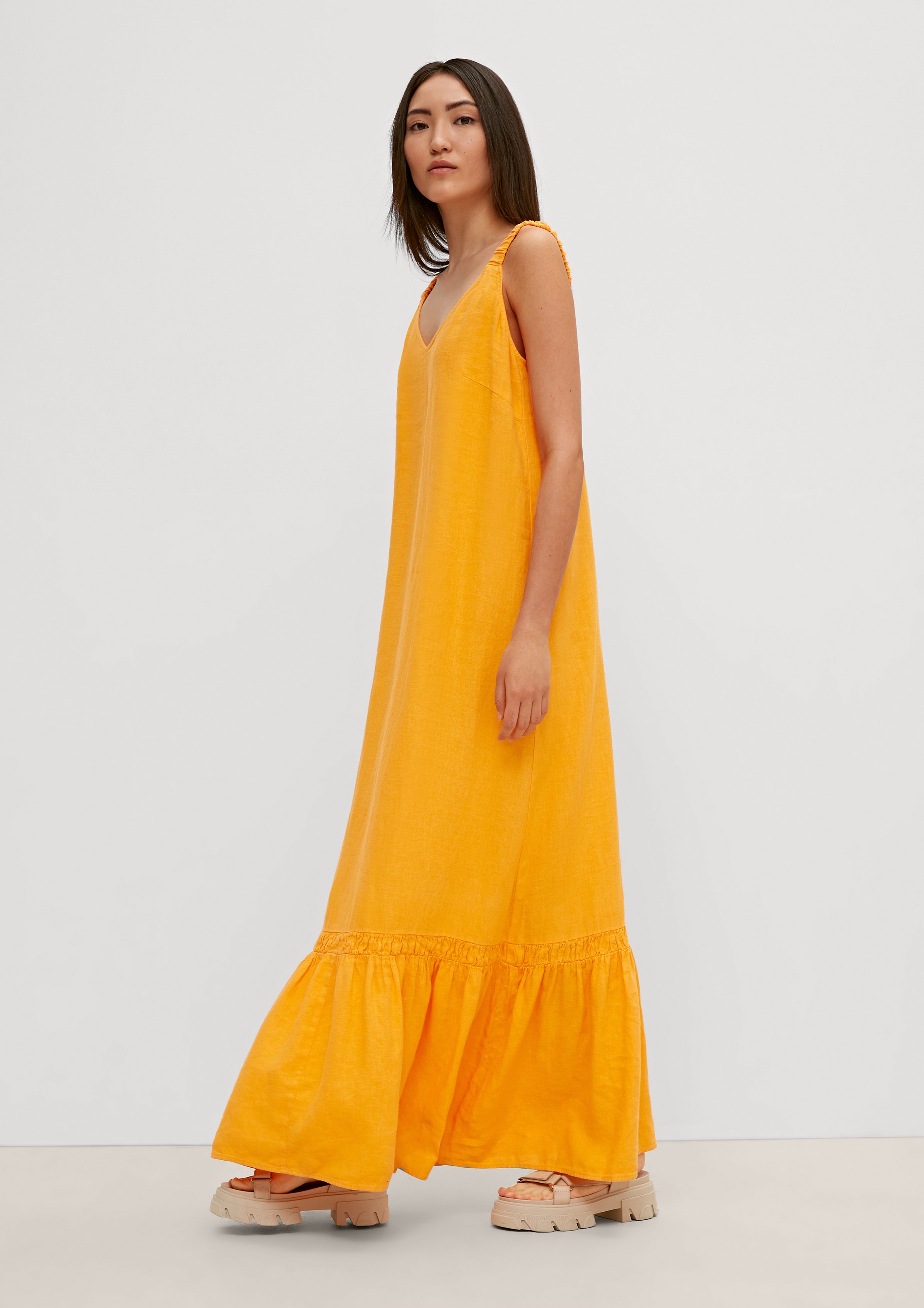 comma casual Maxi-Kleid aus Stufen mango identity bright Leinen Maxikleid
