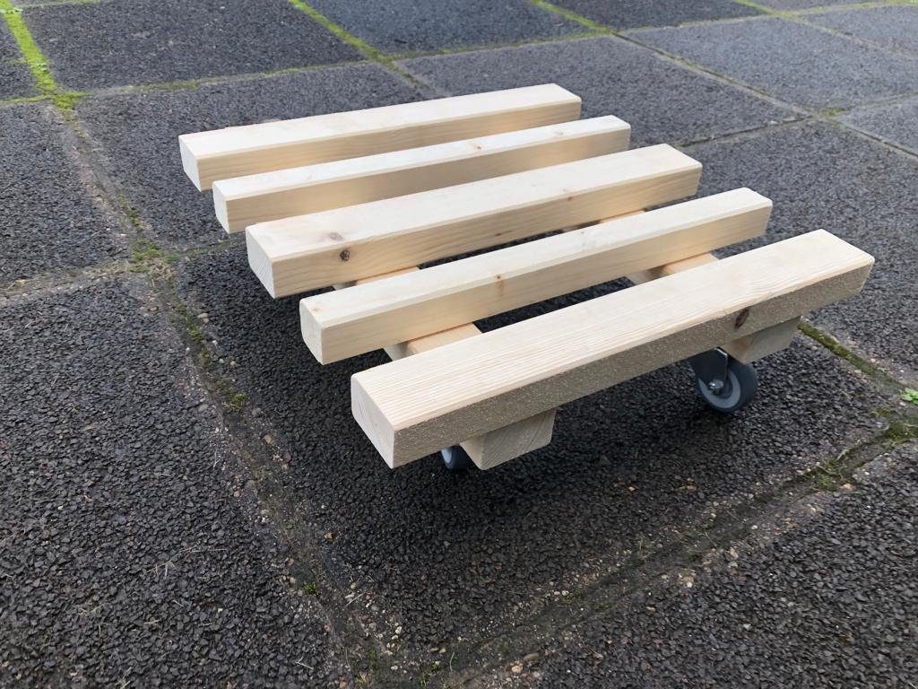 Schlögel Pflanzenroller Pflanzenroller Scandi-Design TNC200 Vollholzroller aus Nadelholz, sehr stabile Ausführung