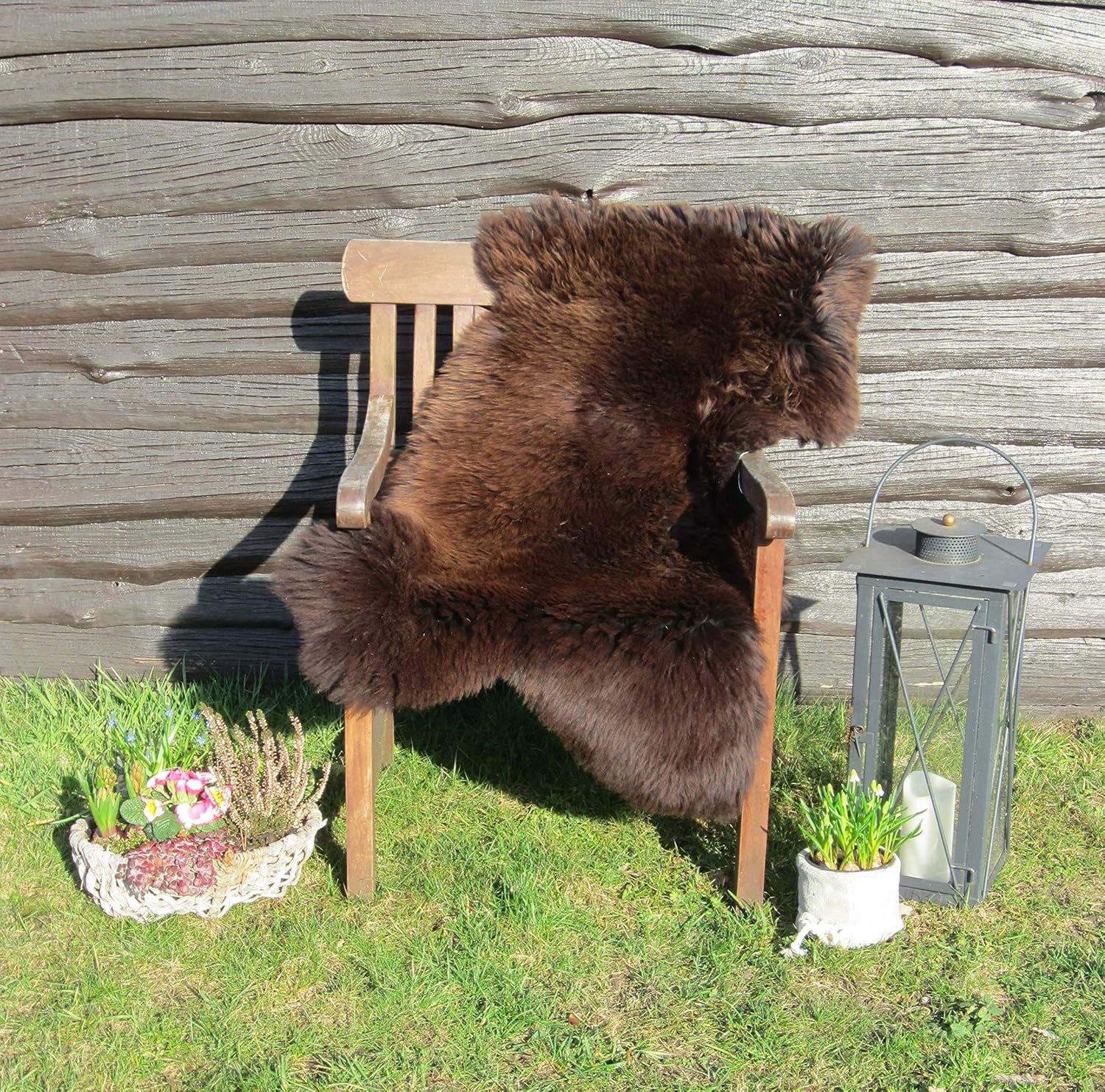 Felltrade Fellteppich Natur Schaffell braun, 110-150 cm, ökologisch gegerbt, kuschelig weich und pflegeleicht, in verschiedenen Größen erhältlich