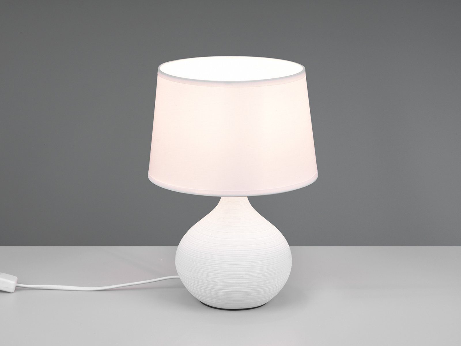 Reality Leuchten LED Nachttischlampe, Dimmfunktion, LED wechselbar, Warmweiß, Designklassiker Tischlampe mit Keramik-Fuß, Stoffschirm & Leuchtmittel