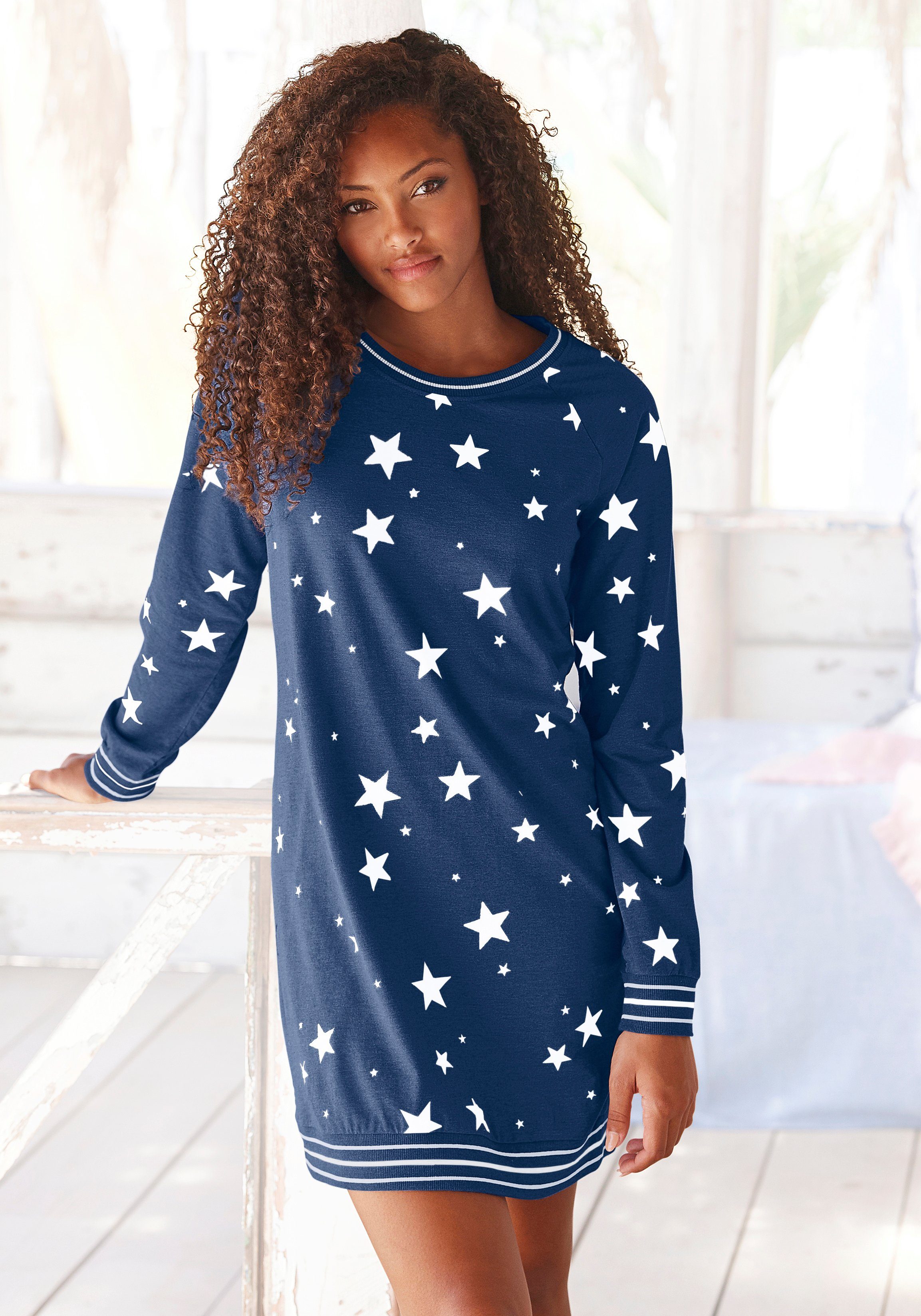 Vivance Dreams Sleepshirt mit angesagtem Sternedruck dunkelblau-gemustert