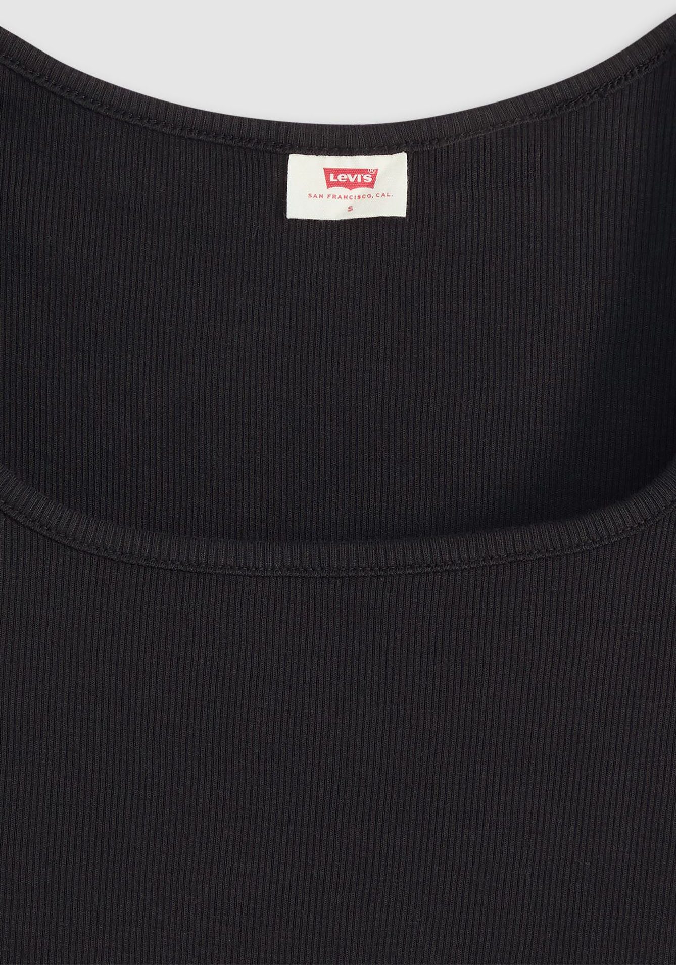 Levi's® T-Shirt Levi's® Essential T-Shirt mit quadratischem Ausschnitt Feinrippqualität