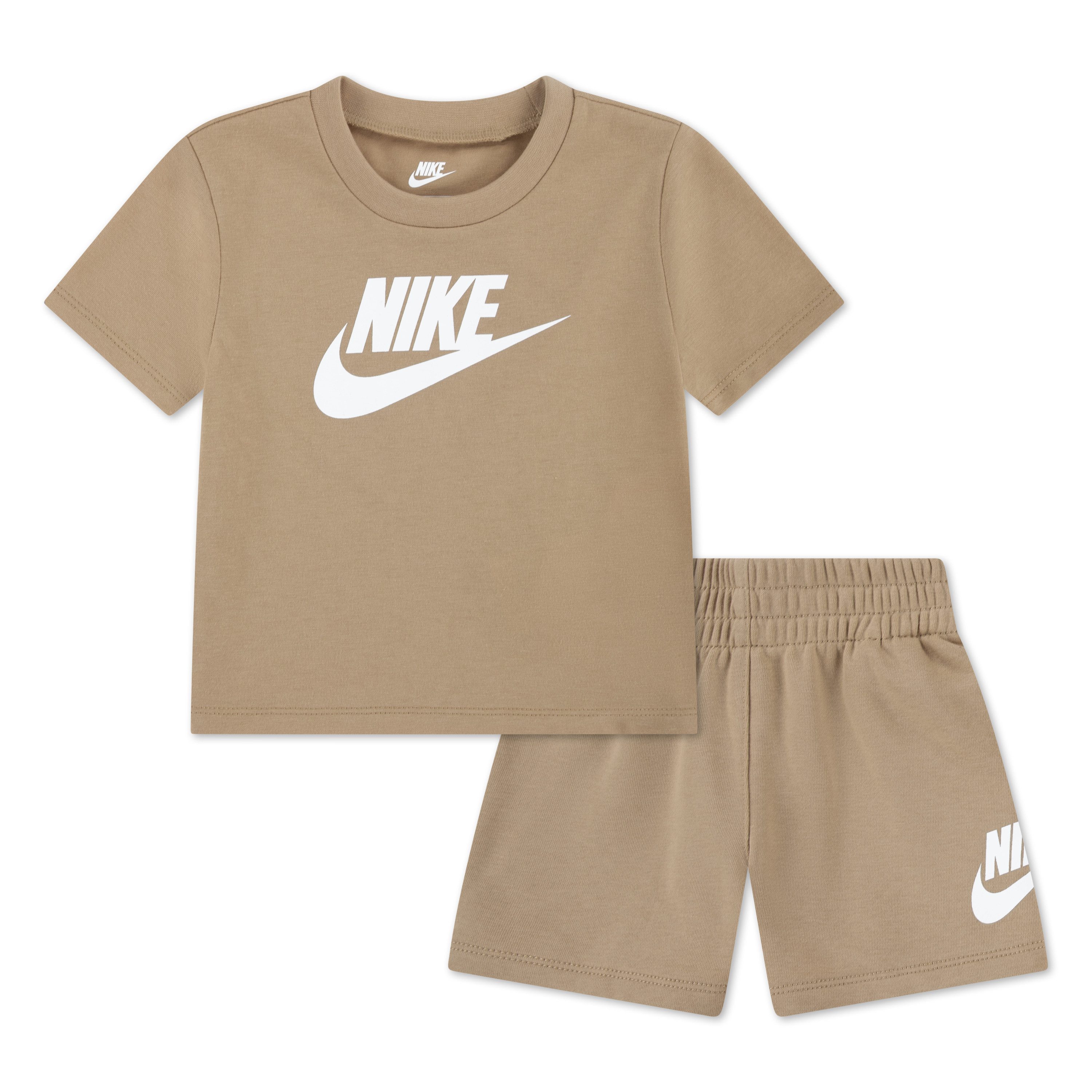Nike Sportswear T-Shirt & Shorts NKN CLUB TEE & SHORT SET (2-tlg) für Babys, für sportliche Aktivitäten