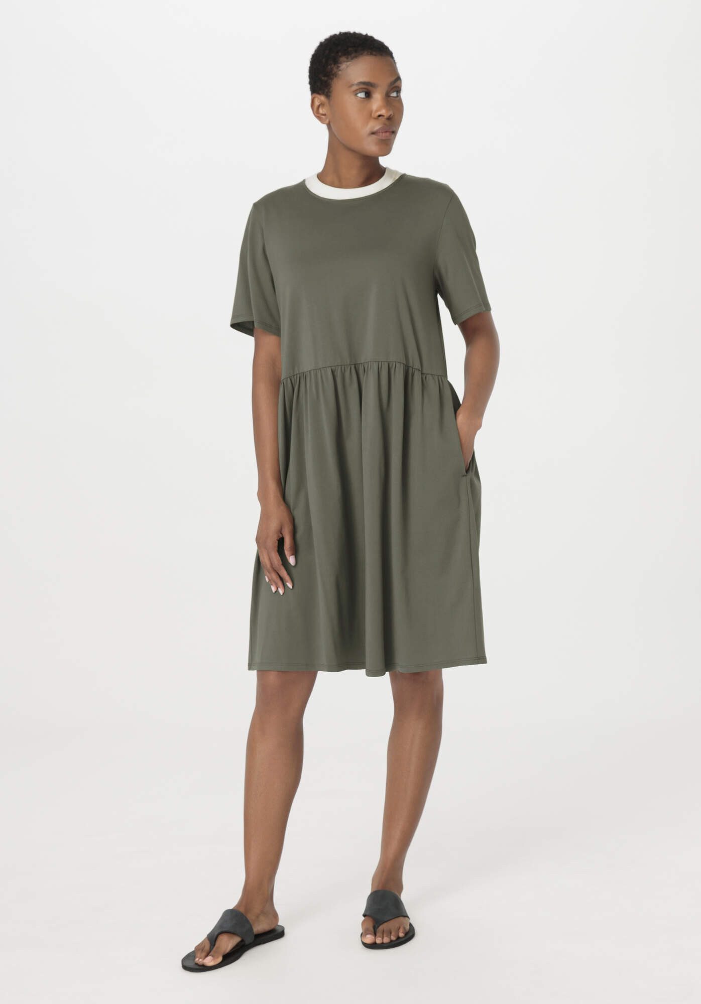 Hessnatur Jerseykleid Mini Regular aus reiner Bio-Baumwolle (1-tlg)